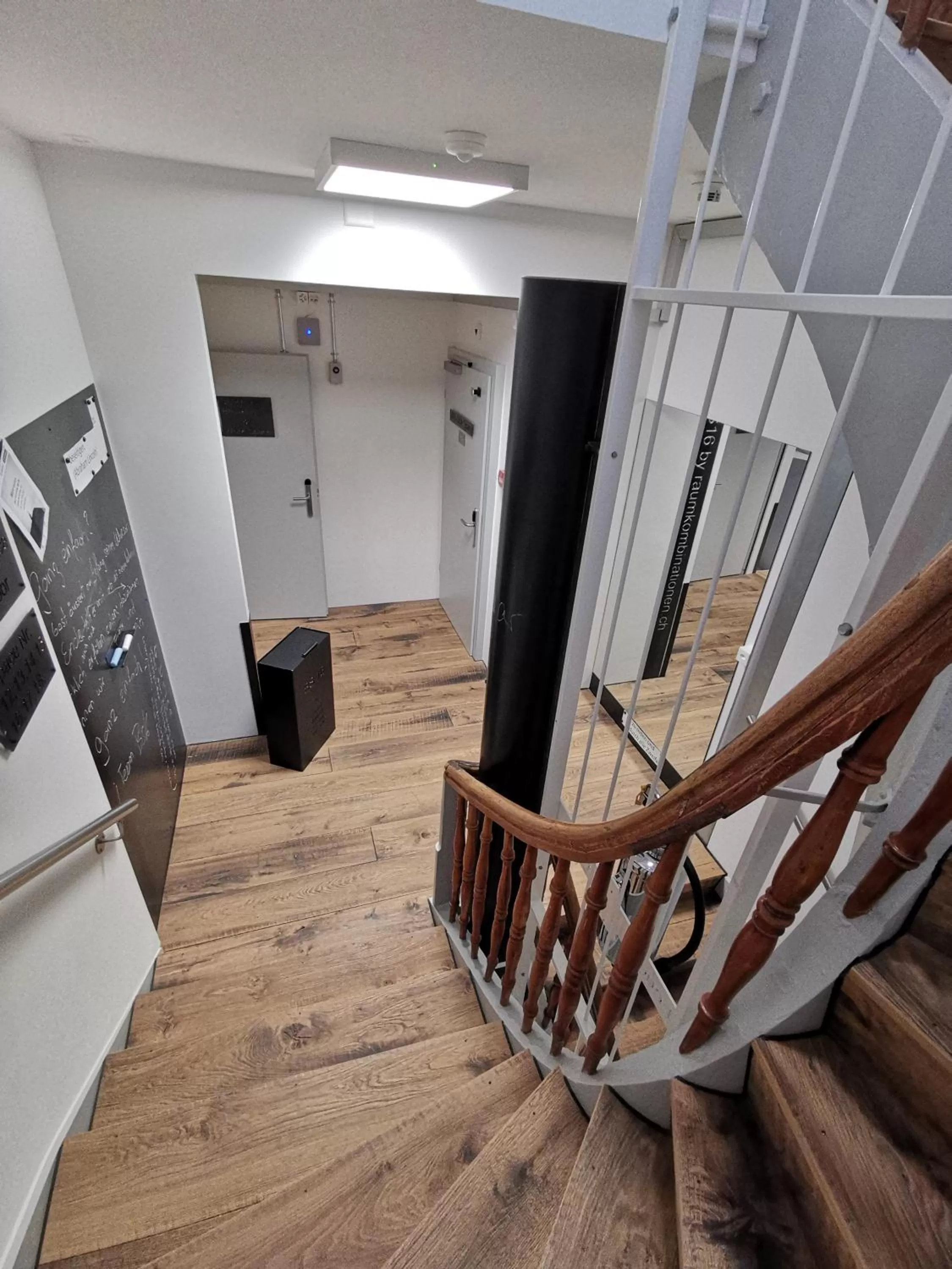 Living room in Boutique Hotel BS16 before Bern City Parking gratis