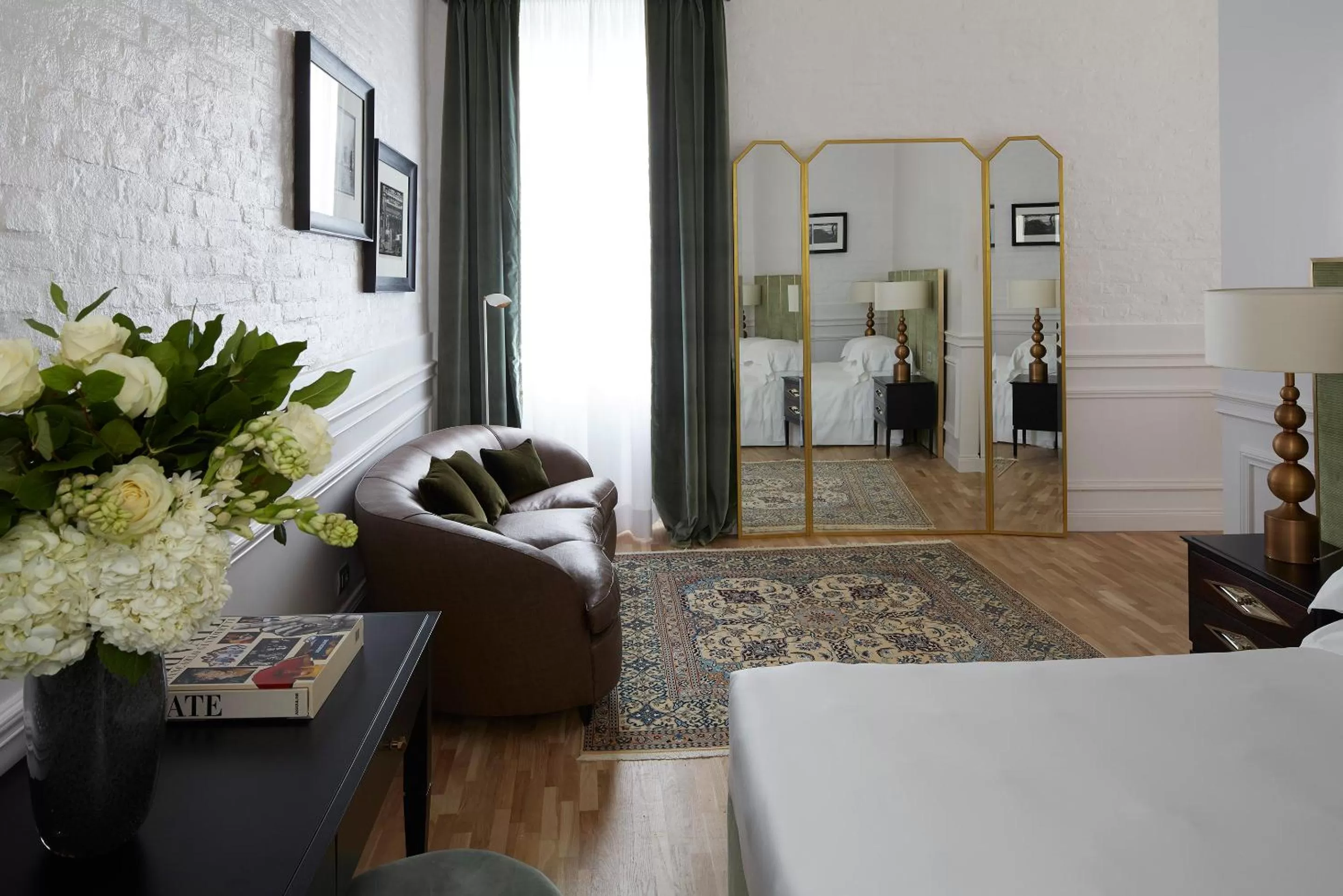 Seating area, Bed in Palazzo Dama - Hotel & SPA - Preferred Hotels & Resorts