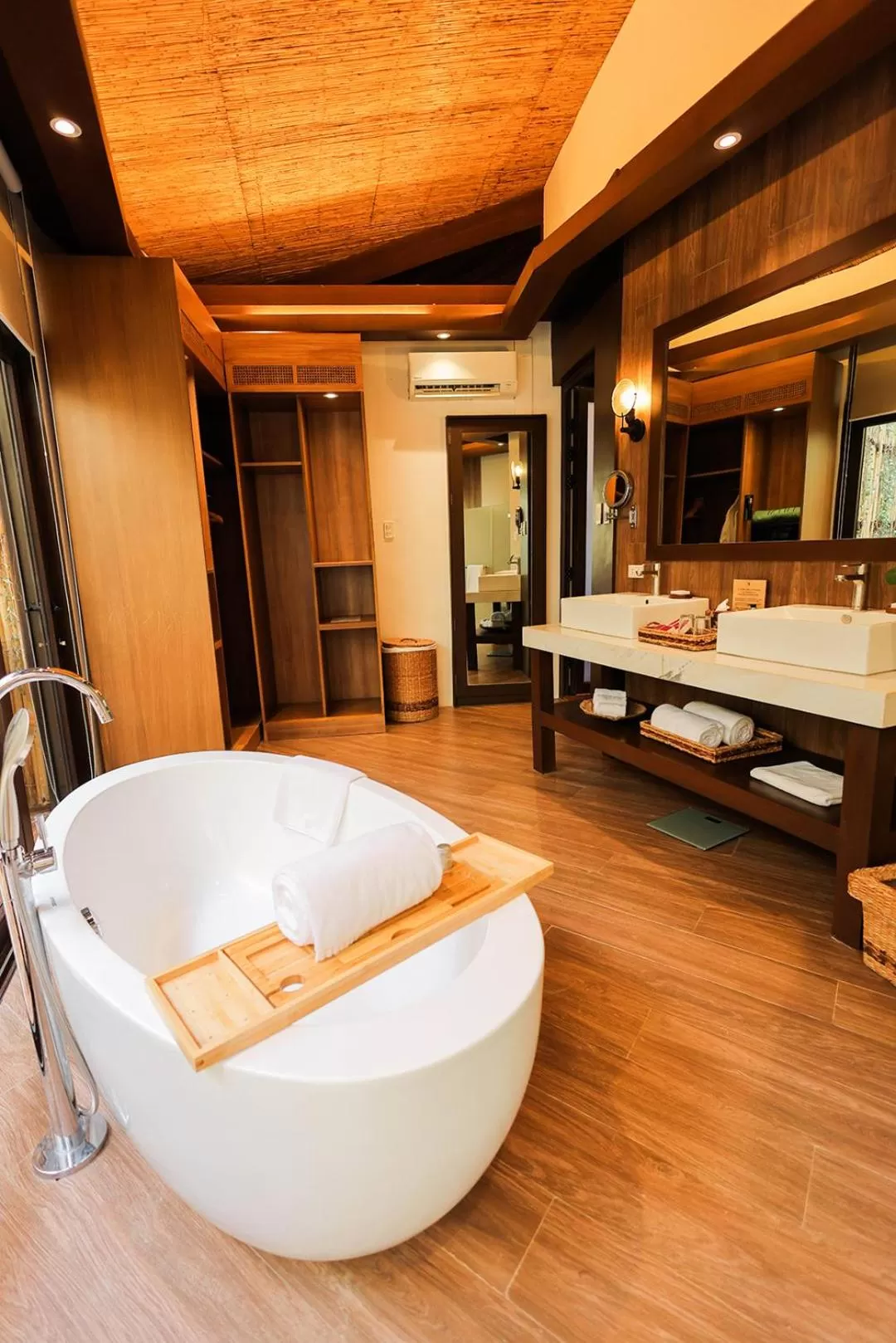 Bath in Lihim Resorts