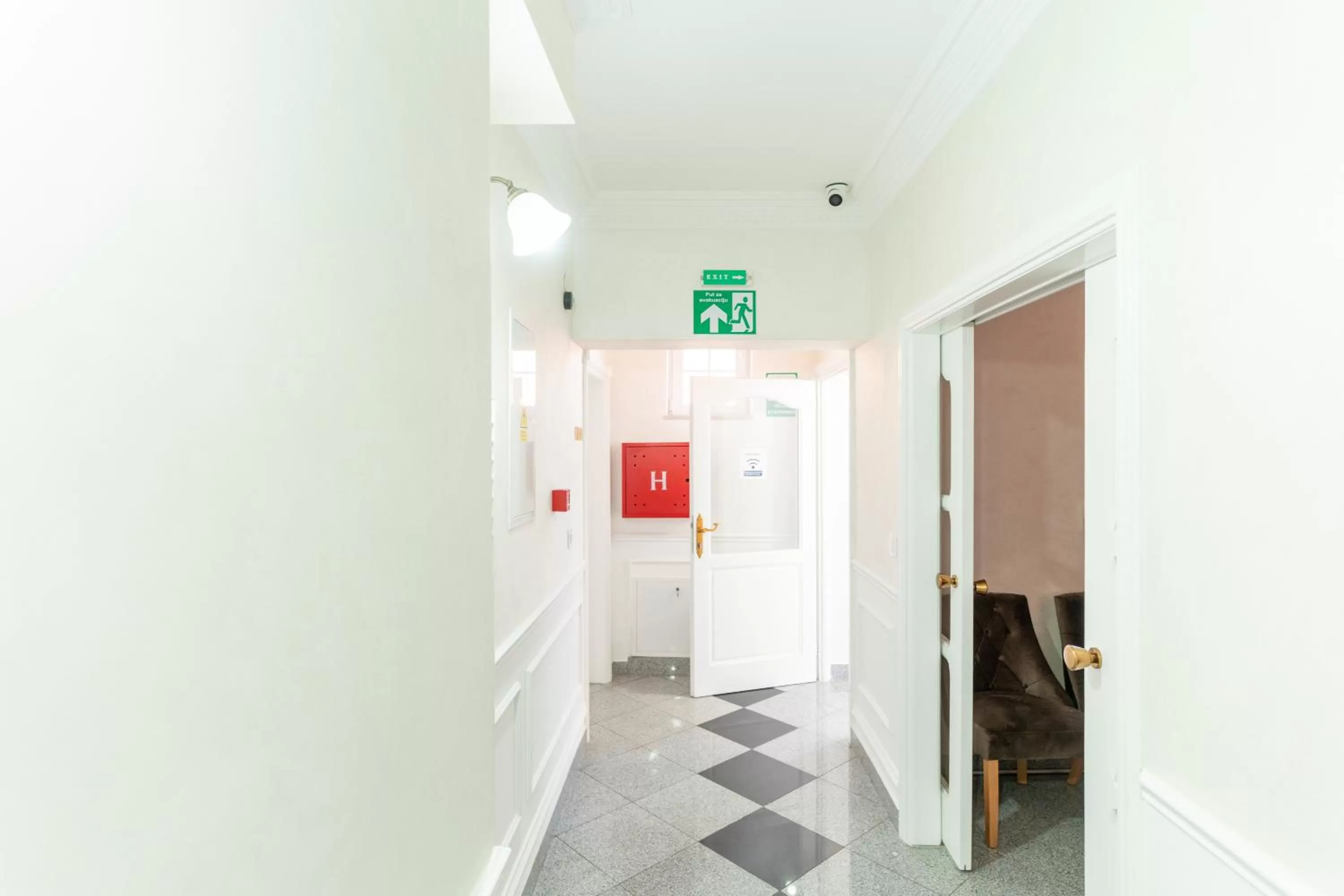 Decorative detail in Ornament Hotel