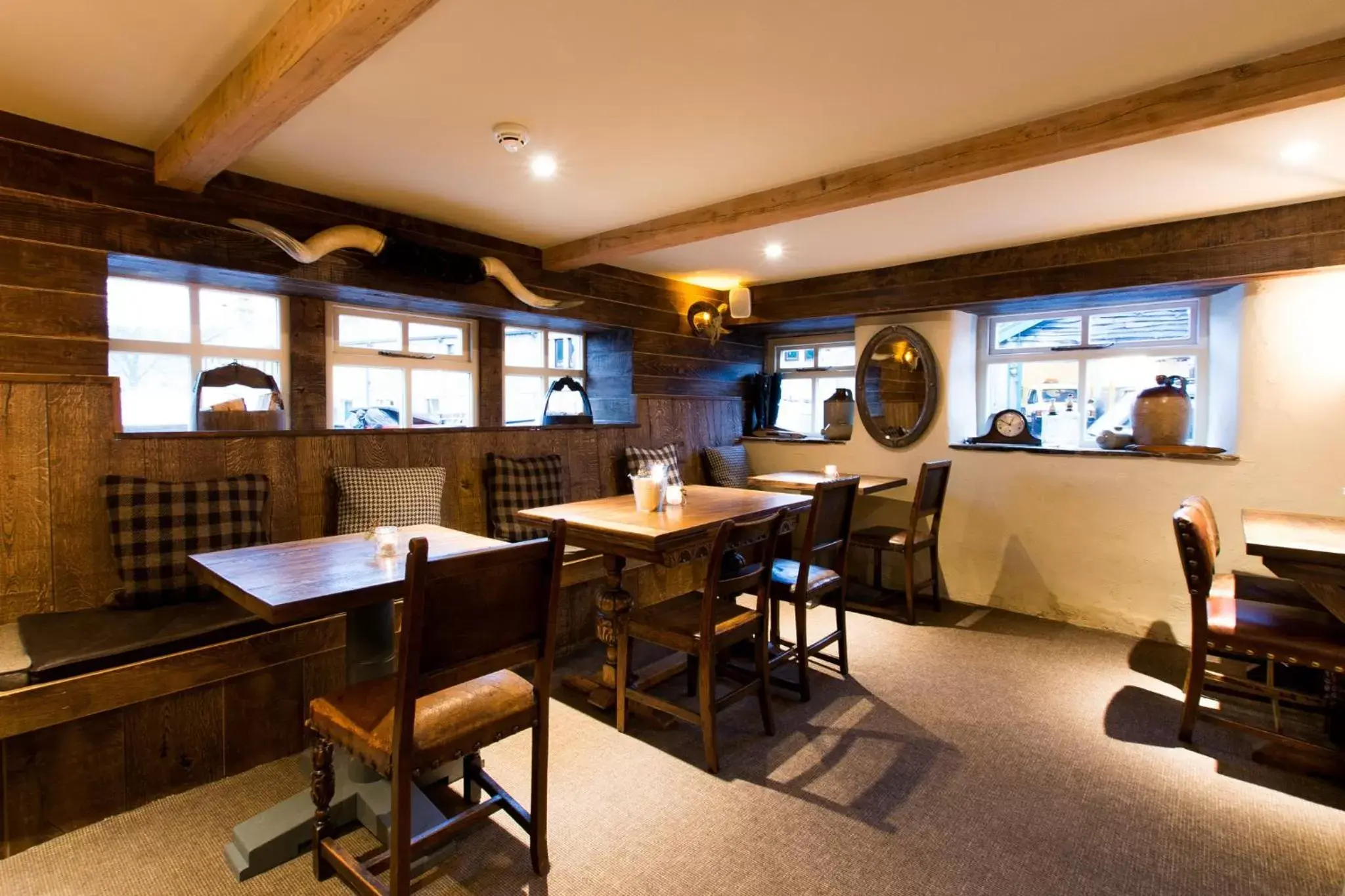 Dining area in Barley Mow
