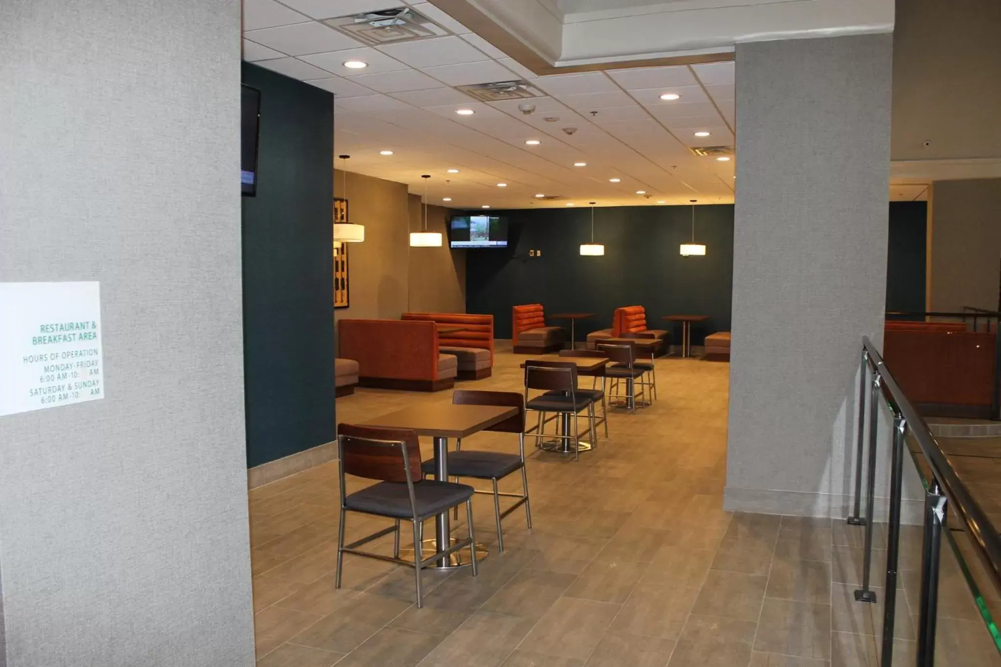 Restaurant/Places to Eat in Holiday Inn Baton Rouge-South, an IHG Hotel