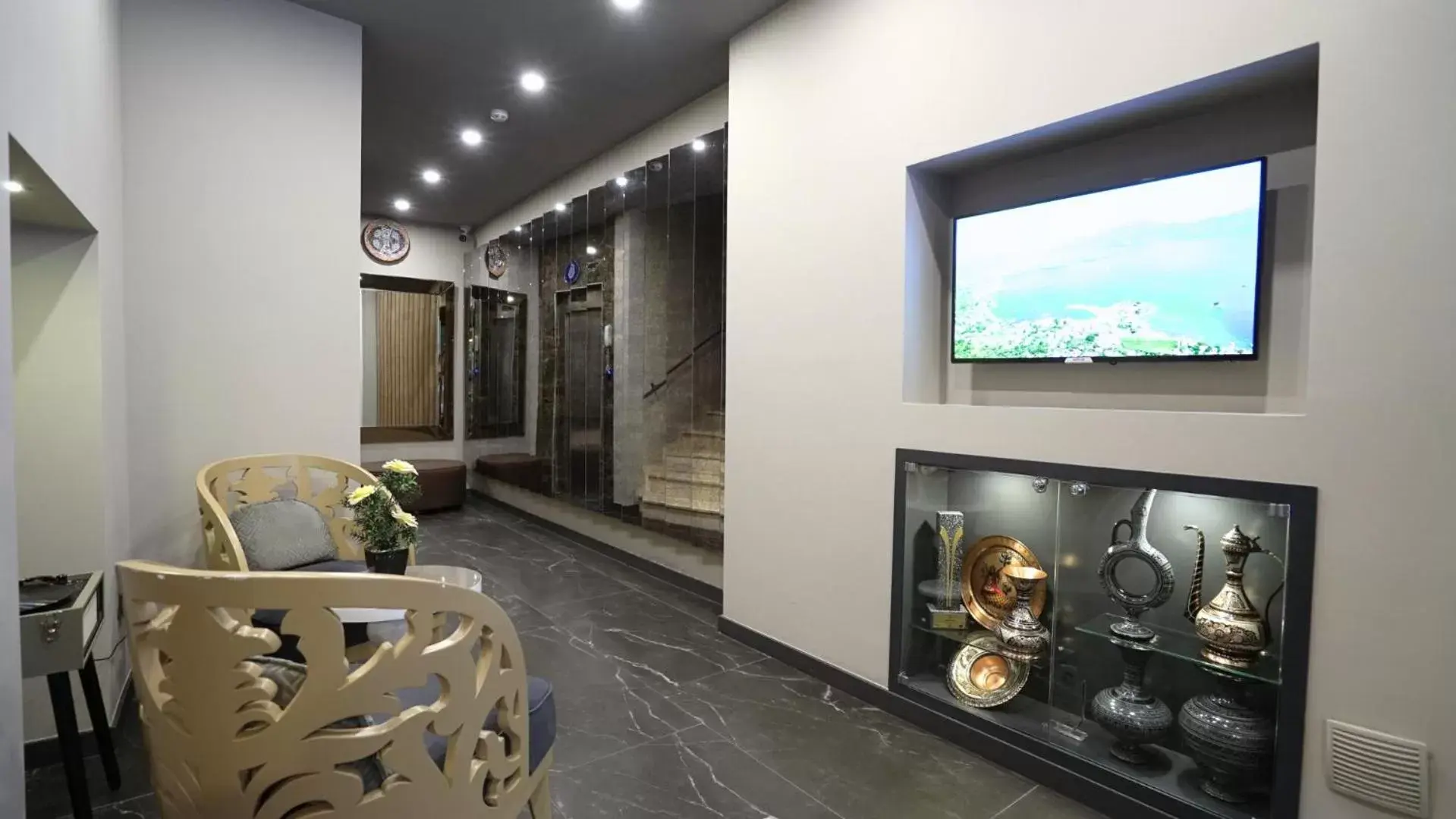 Lobby or reception in Homey AirPort Hotel Lobby or reception in Homey AirPort Hotel