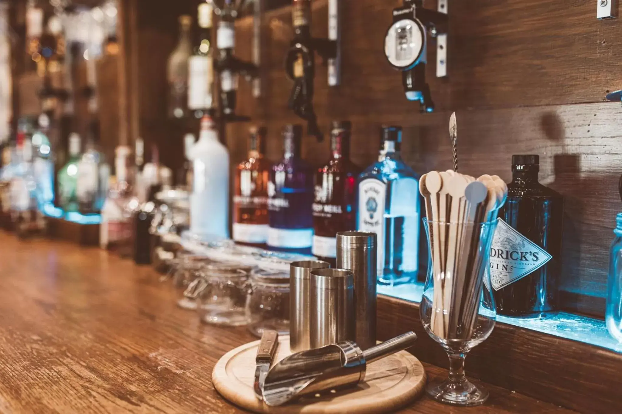 Lounge or bar in The Poachers Hotel