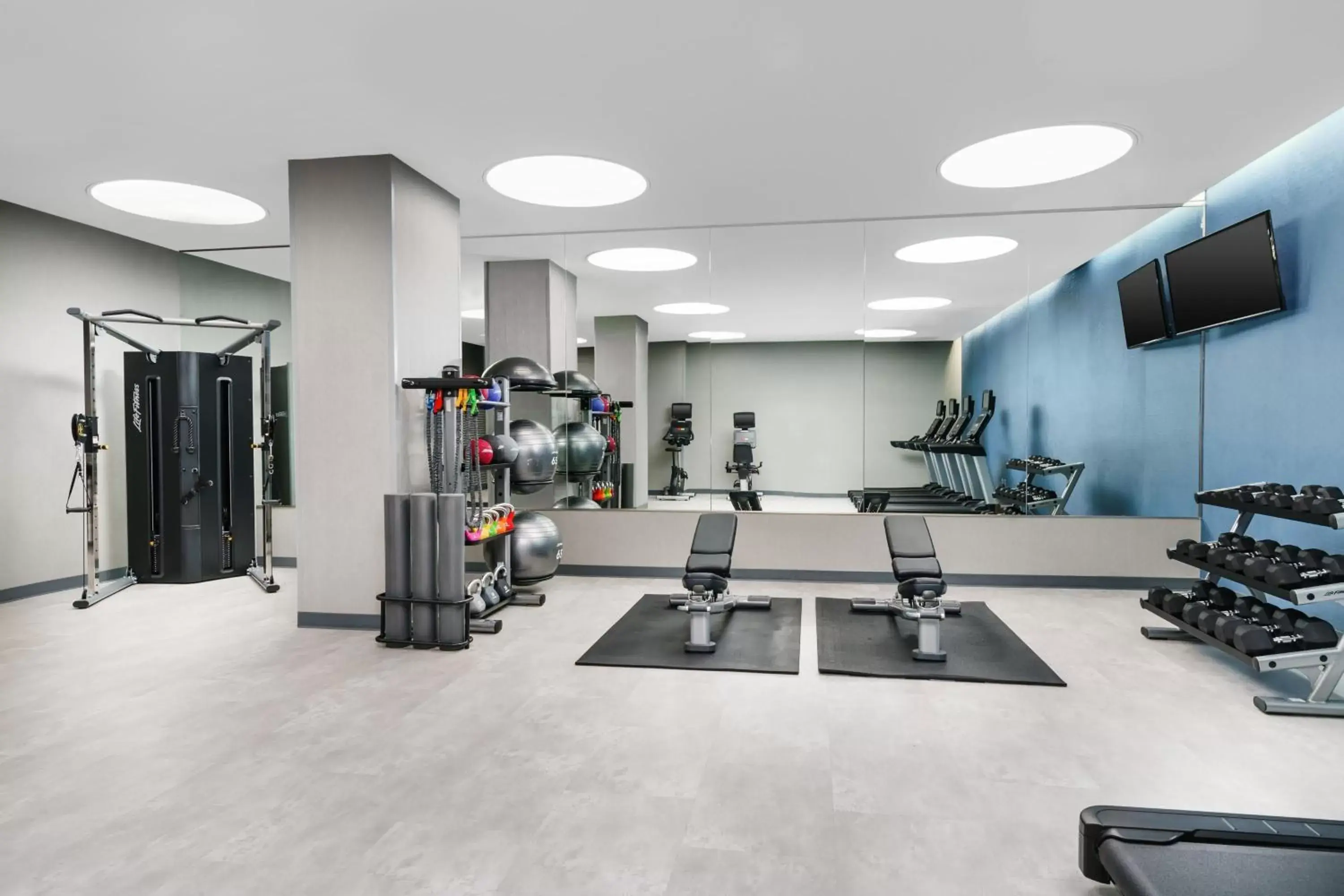 Fitness centre/facilities, Fitness Center/Facilities in Fairfield Inn & Suites by Marriott New York Midtown Manhattan/Penn Station