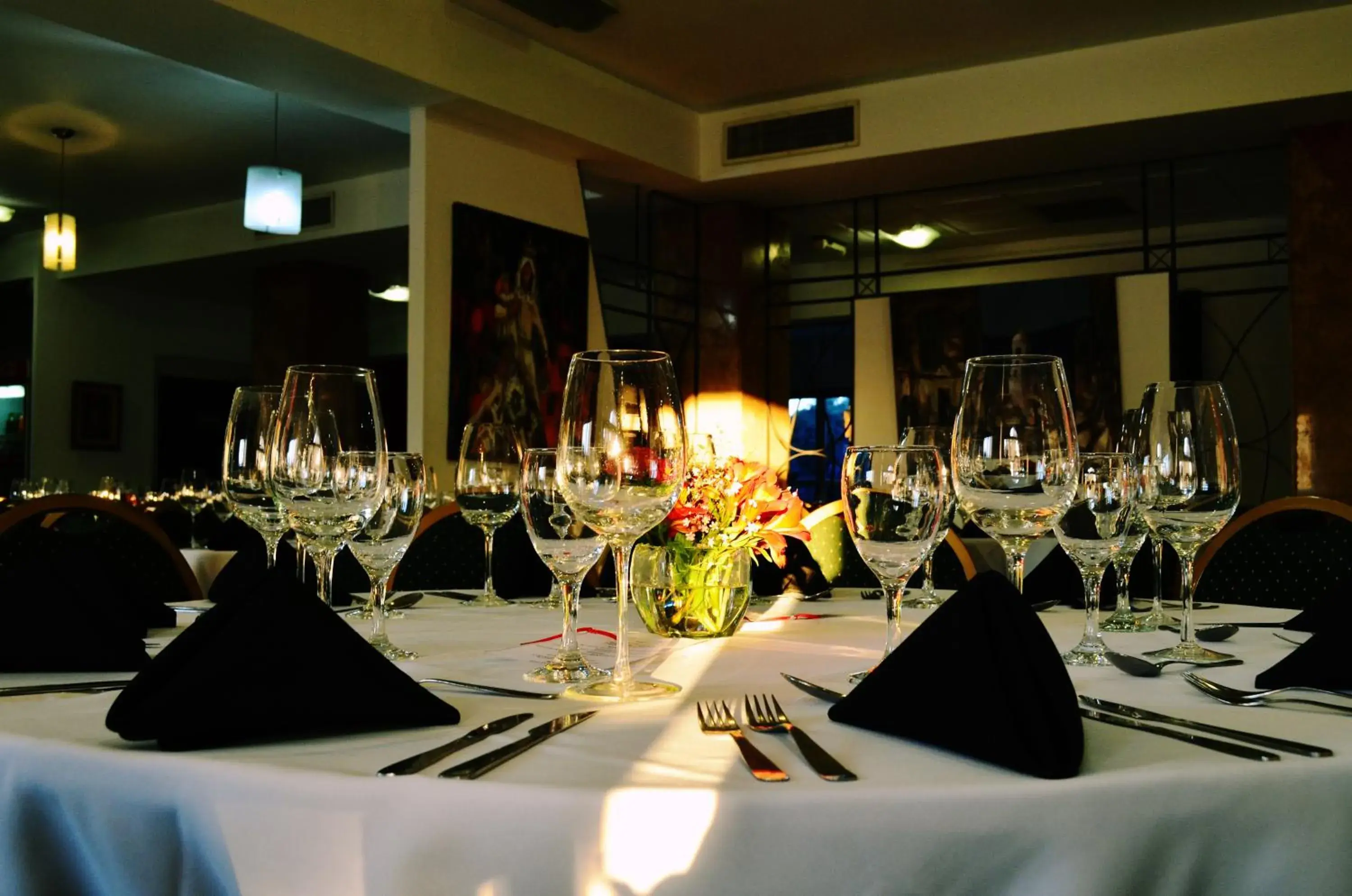 Restaurant/Places to Eat in Hathor Hotels Mendoza