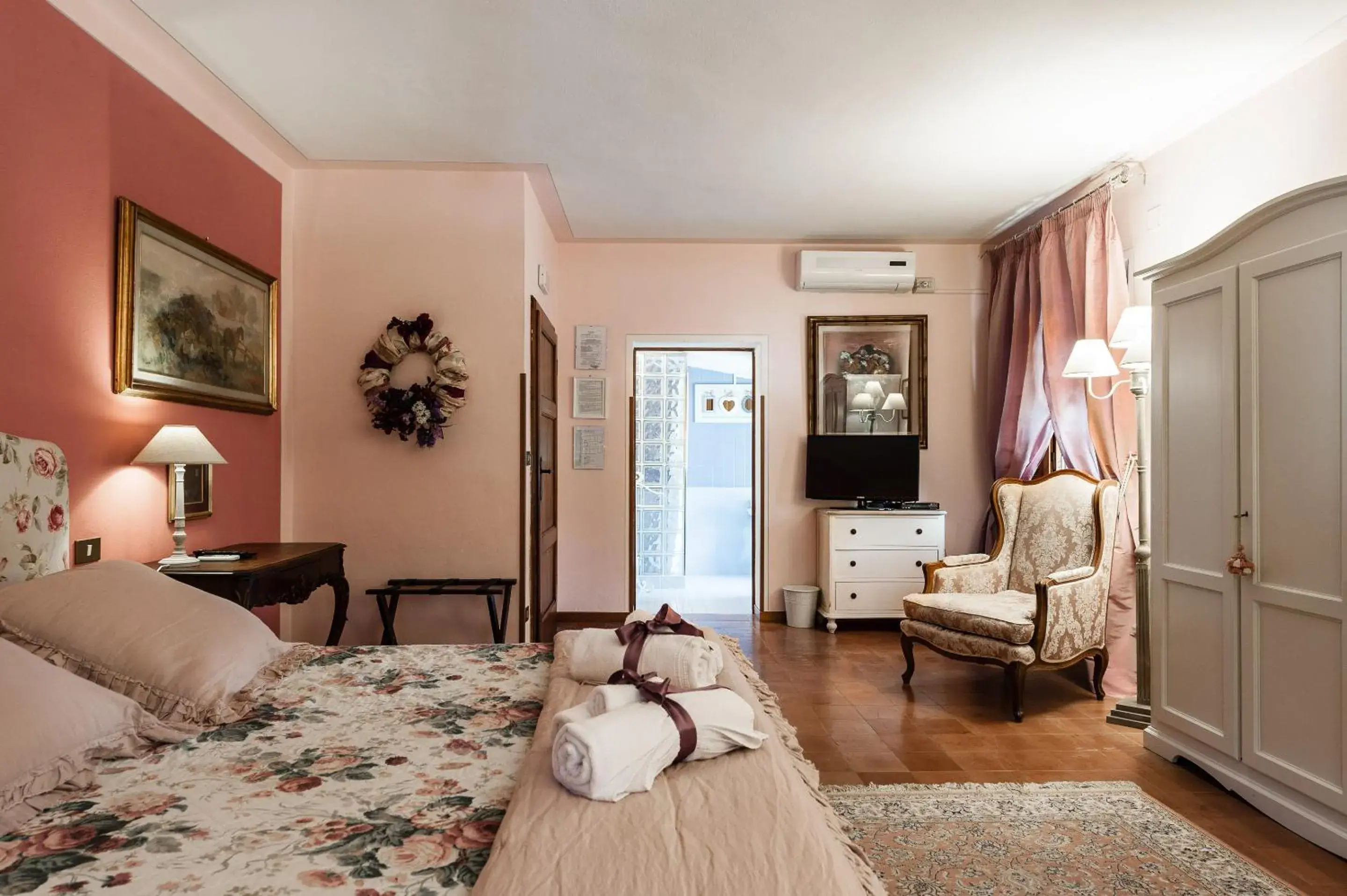 Bedroom in Giardino della Pieve Relais