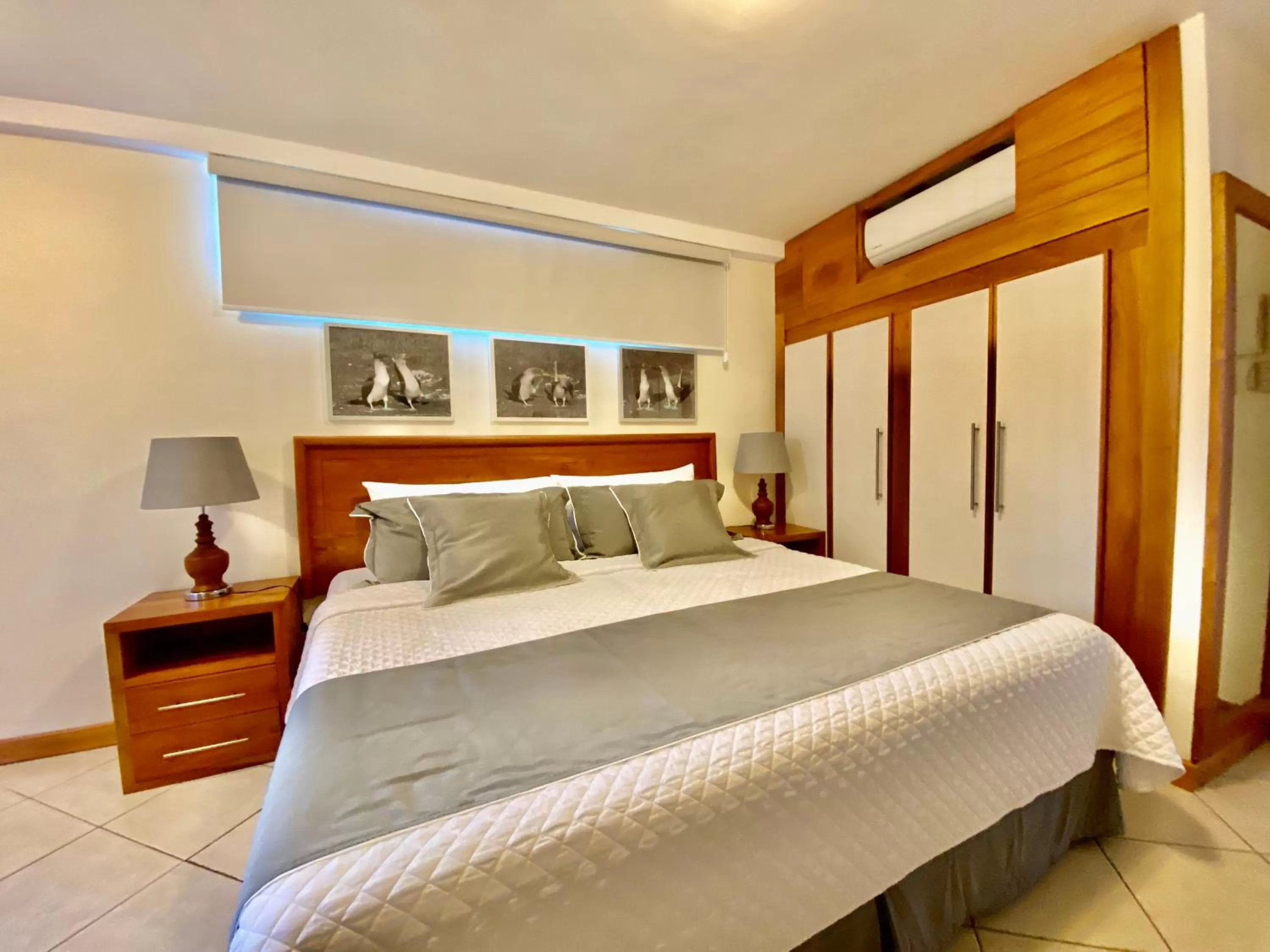 Bed in Torre Mar Galapagos Boutique Suites