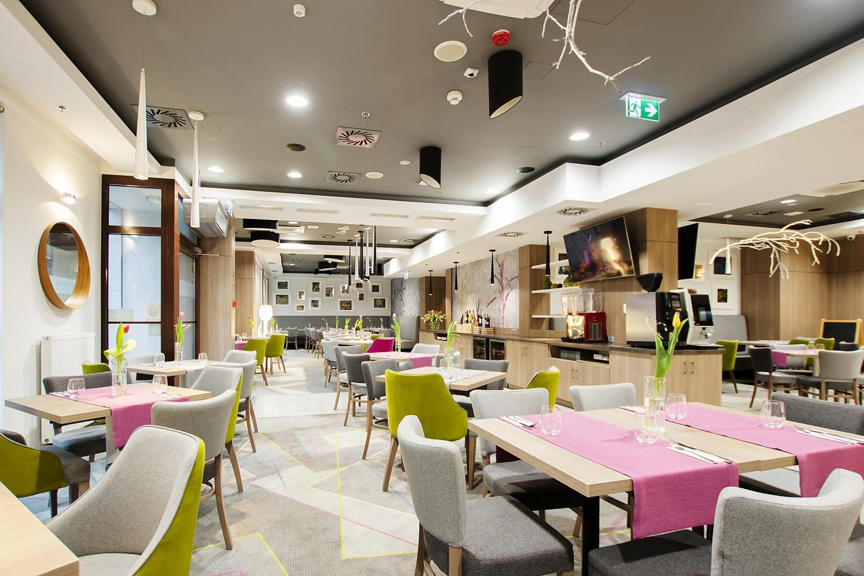 Restaurant/places to eat in Golden Tulip Krakow Kazimierz