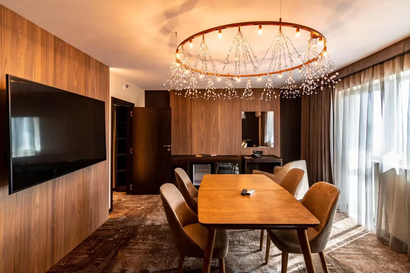 Communal lounge/ TV room in Hotel & Casino Cherno More
