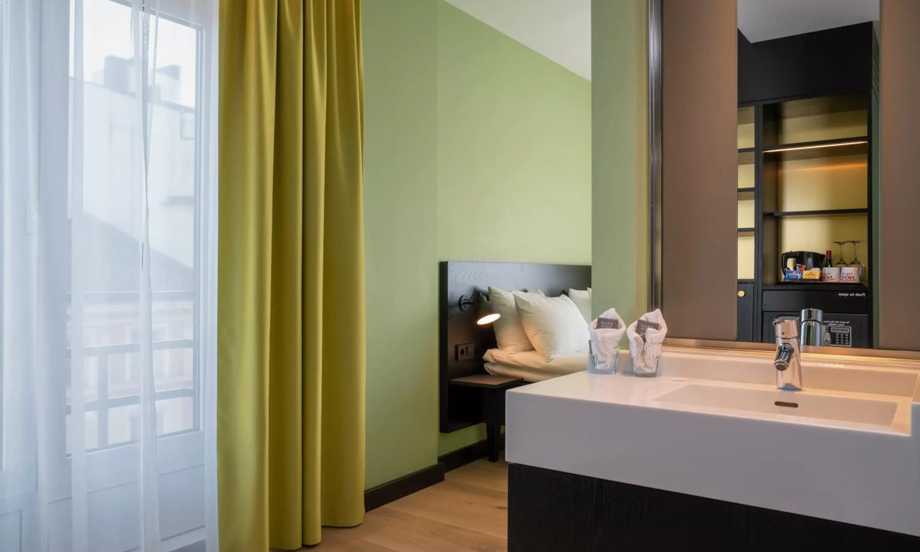 View (from property/room), Bed in Thon Hotel Gyldenløve View (from property/room), Bed in Thon Hotel Gyldenløve