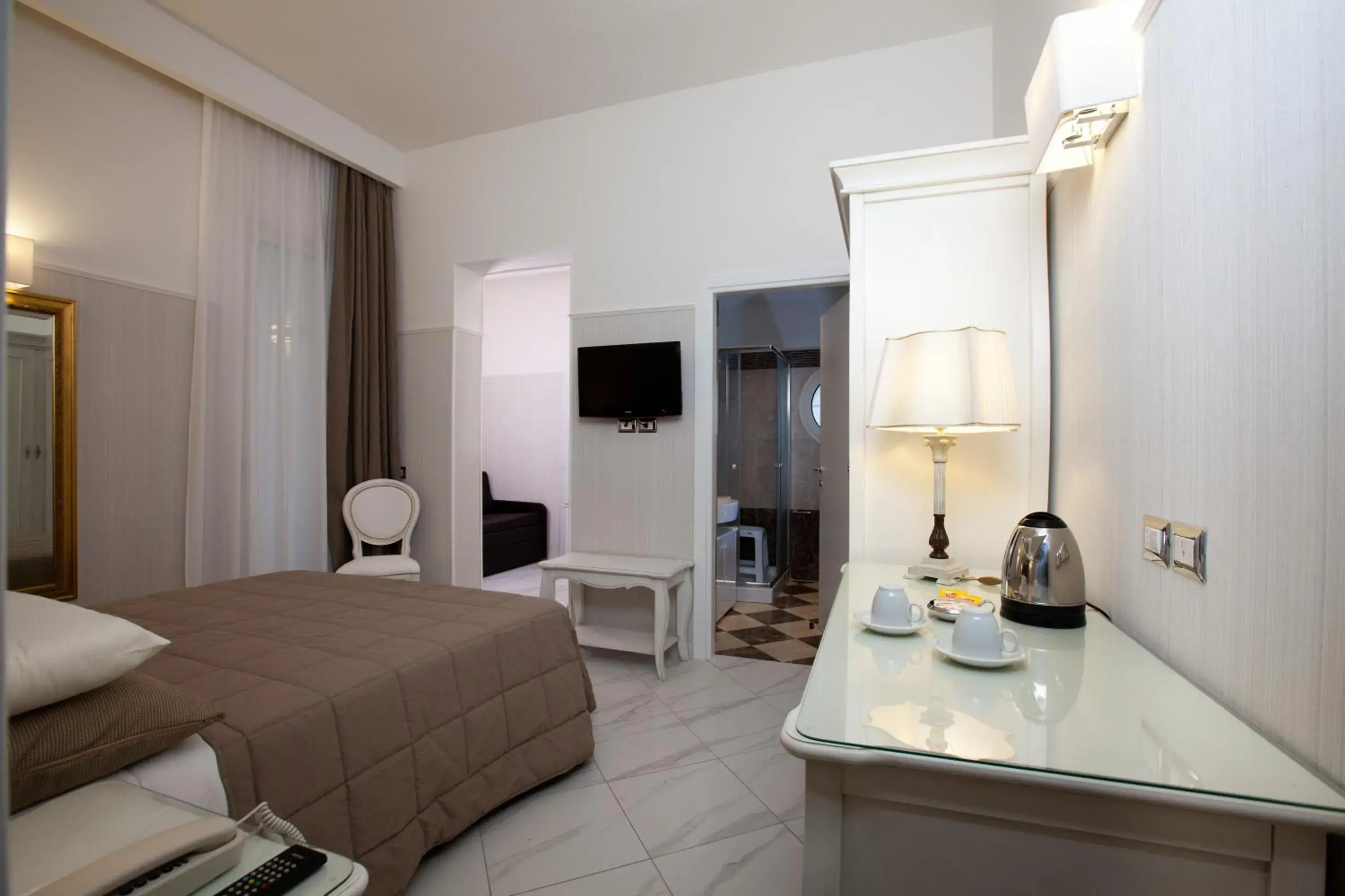 Bed, Room Photo in Hotel Residence Villa Del Mare