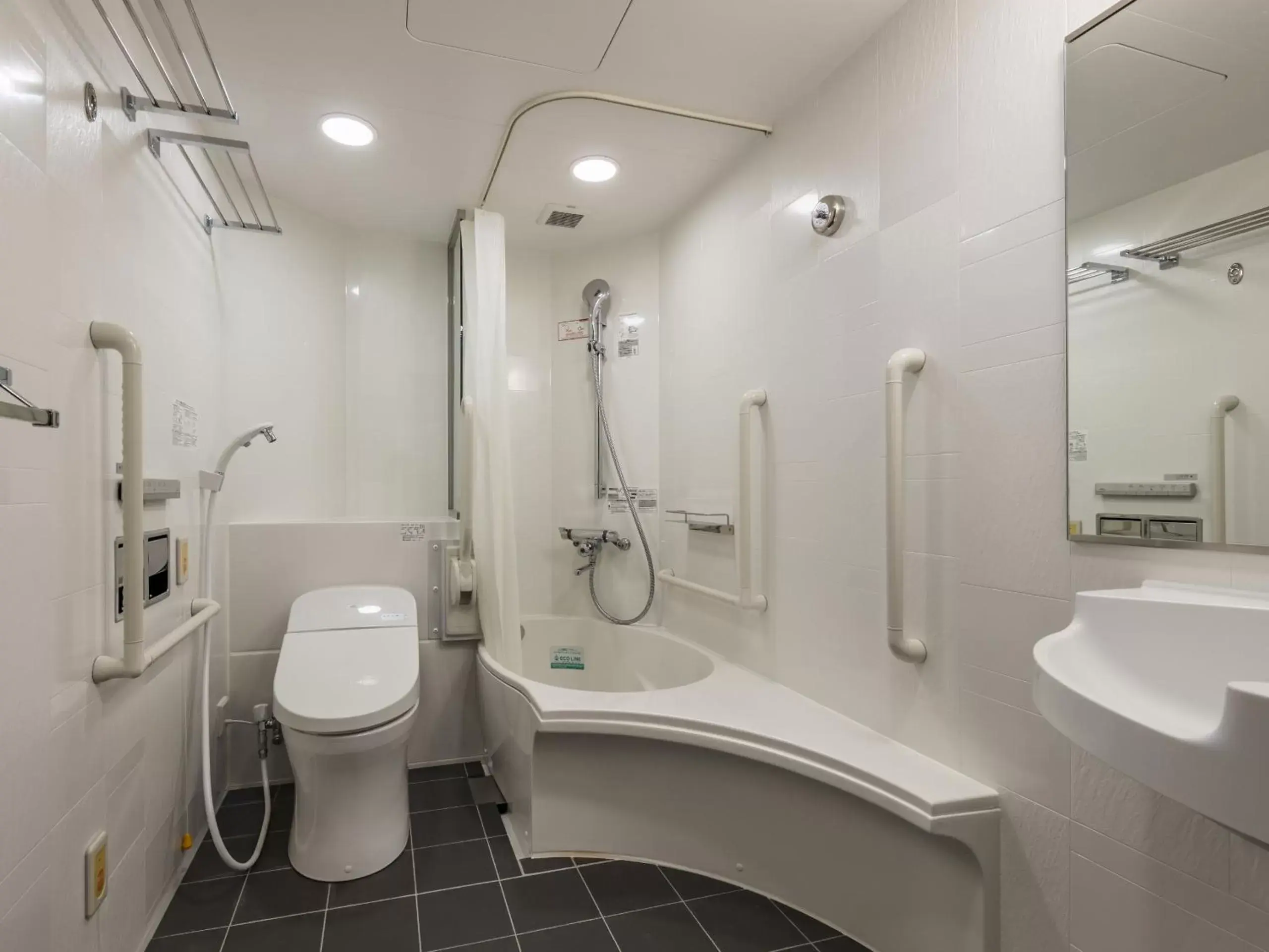 Bathroom in APA Hotel & Resort Yokohama Bay Tower