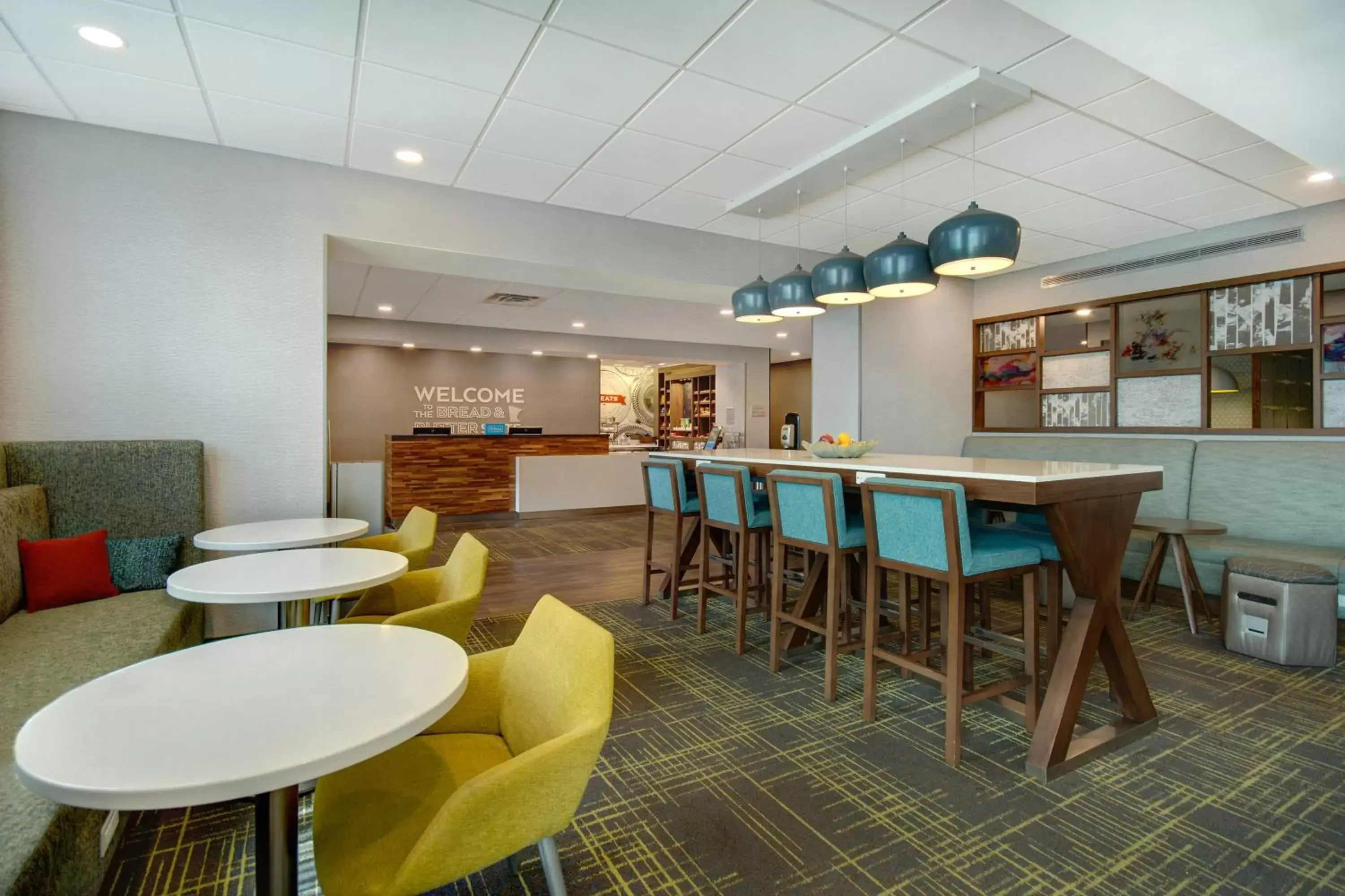 Lobby or reception, Lounge/Bar in Hampton Inn Lakeville Minneapolis, Mn