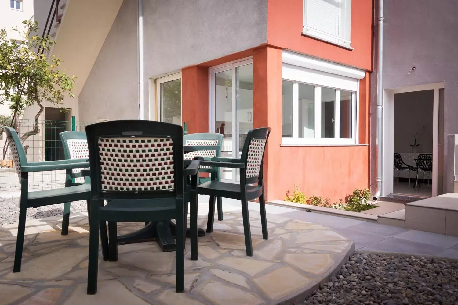 Patio in Hotel et Appartements Reine D'Azur