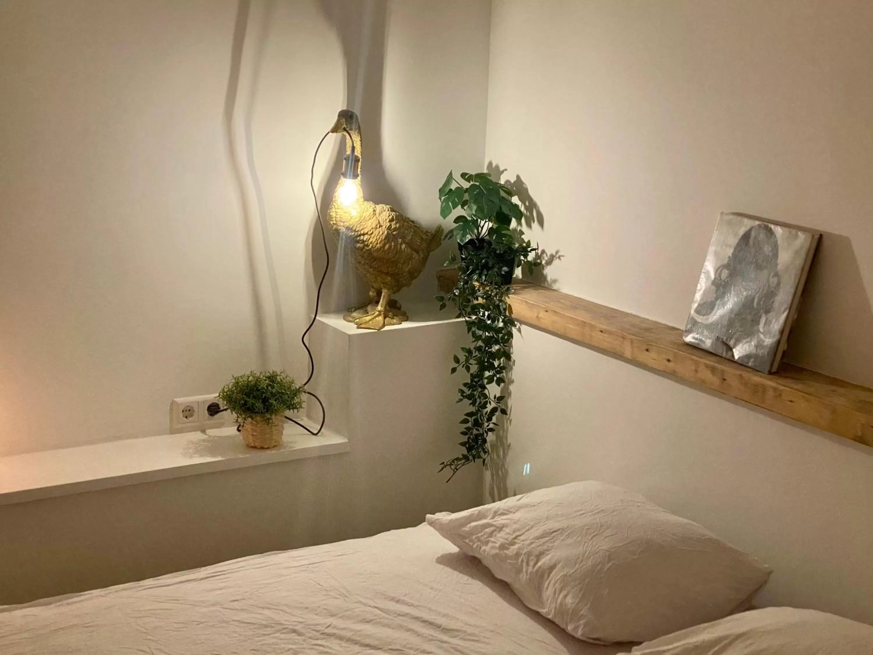 Bedroom, Bed in Tiny Beachhouse