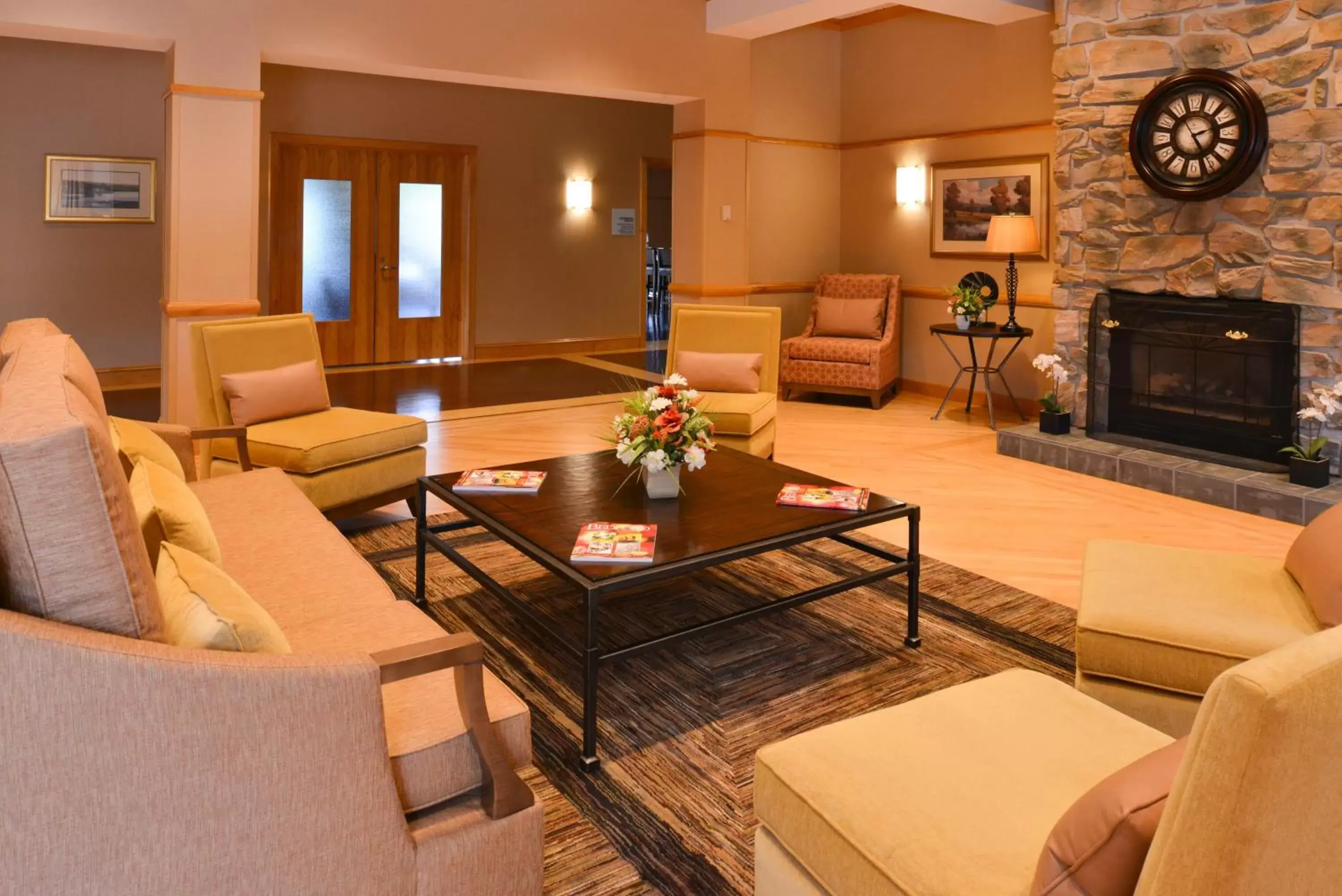 Property building in Holiday Inn Express Breezewood by IHG Property building in Holiday Inn Express Breezewood by IHG