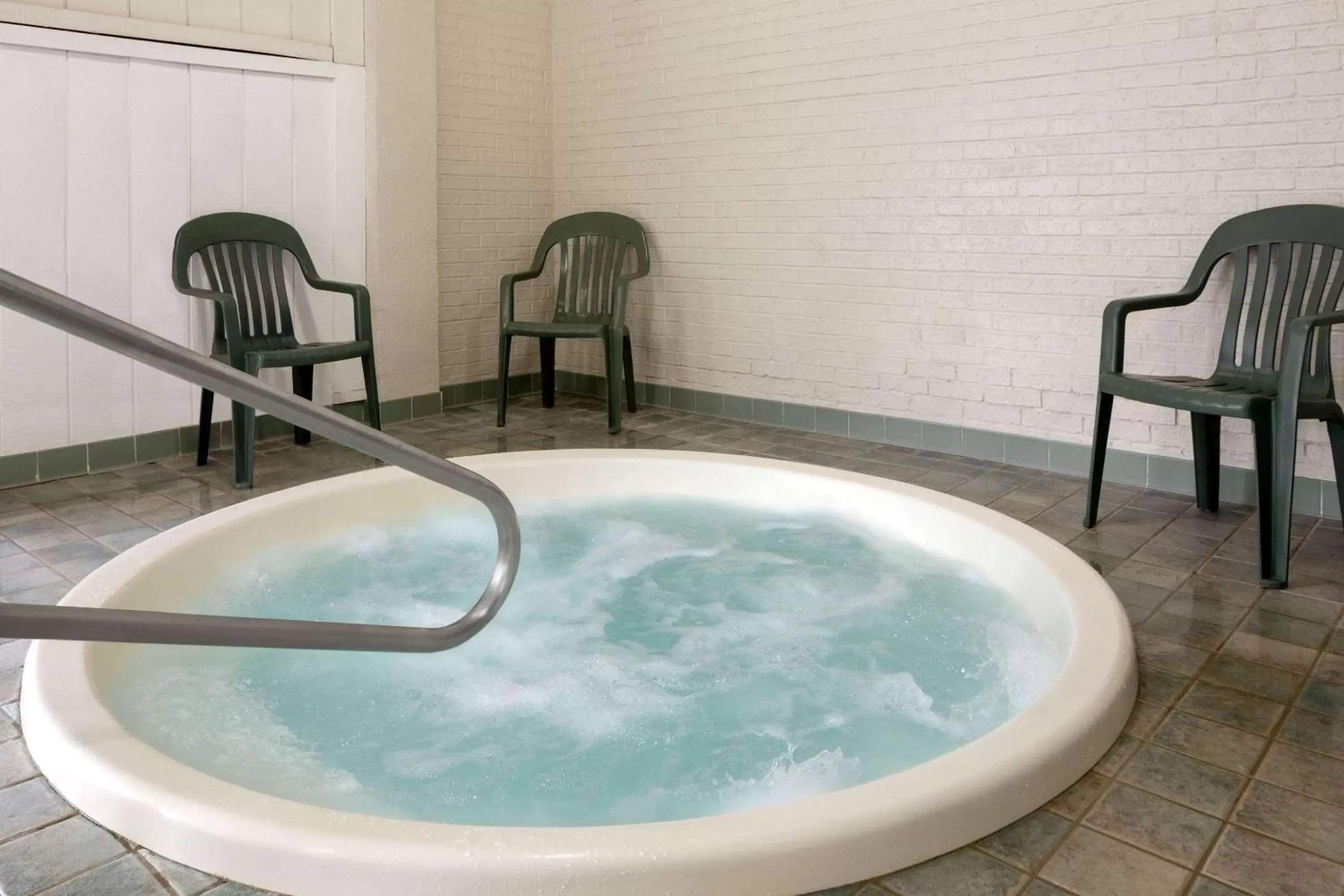 Spa and wellness centre/facilities in Ramada by Wyndham Bismarck Spa and wellness centre/facilities in Ramada by Wyndham Bismarck