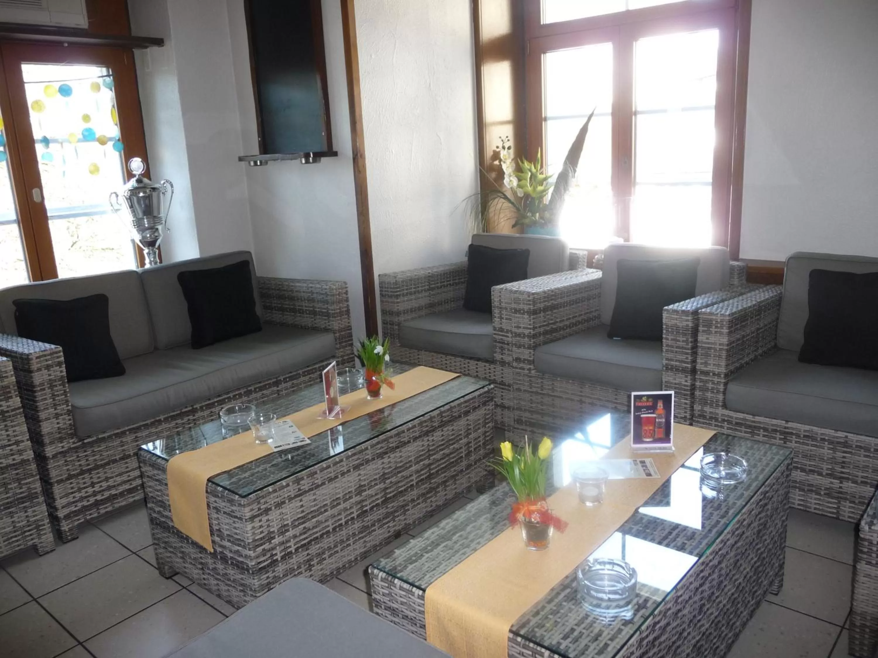 Communal lounge/ TV room in Gasthof zum Falken