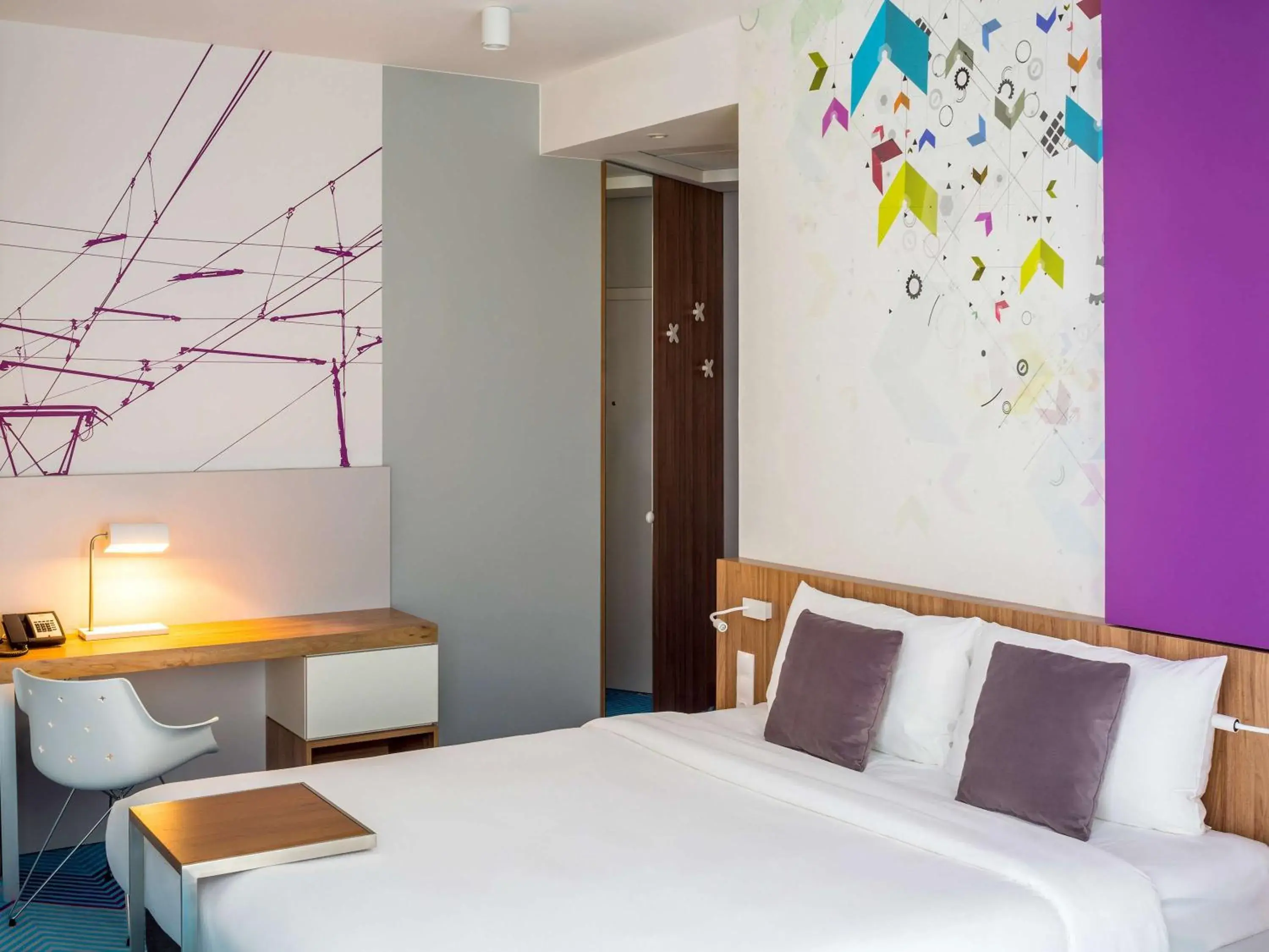 Photo of the whole room, Bed in Ibis Styles Lviv Center