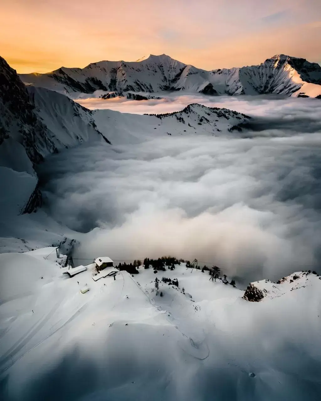 Off site, Winter in Berg- & Naturhotel Engstligenalp