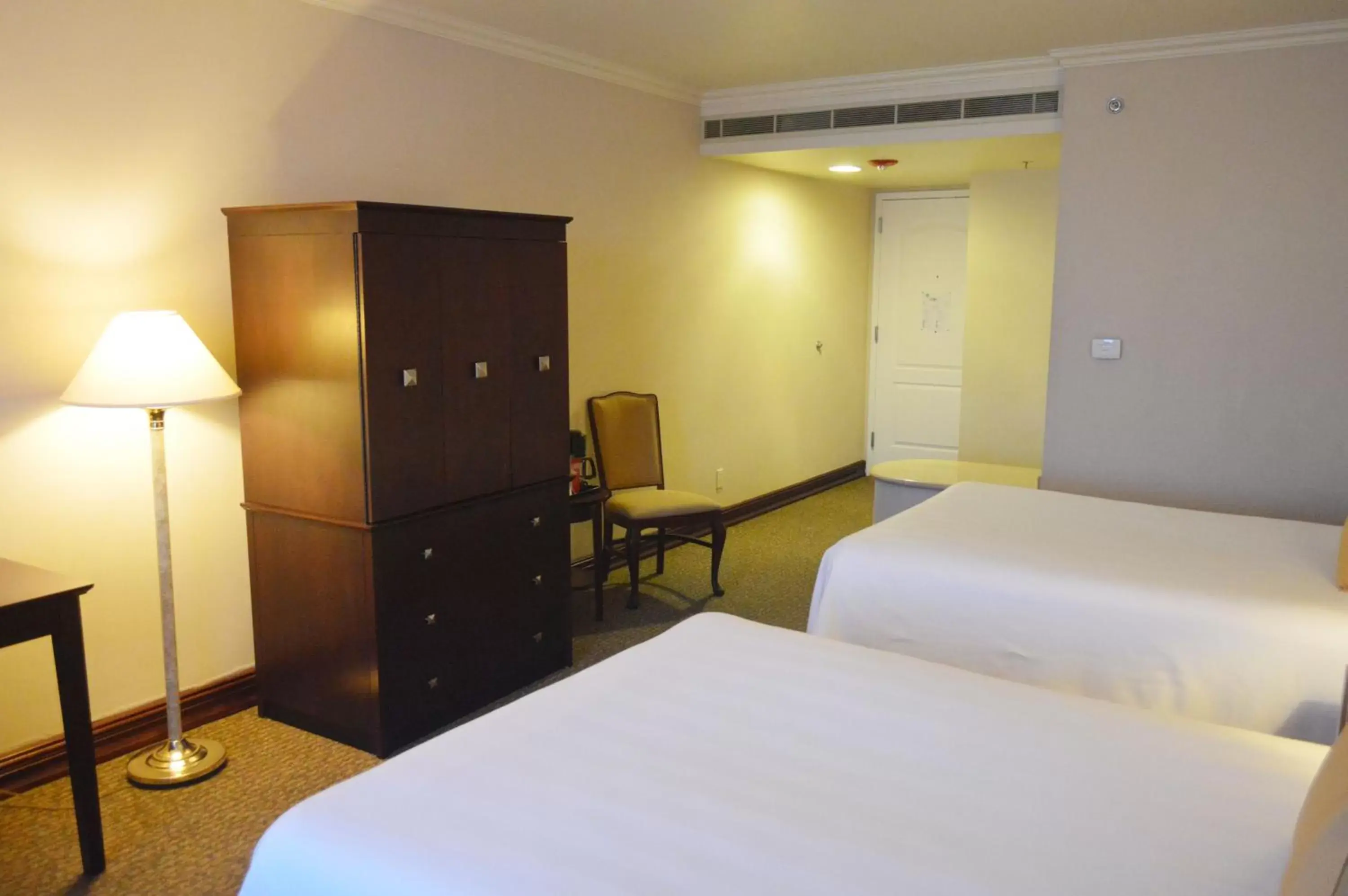 Double Room with Two Double Beds - Disability Access/Non-Smoking in Best Western Plus Nuevo Laredo Inn & Suites