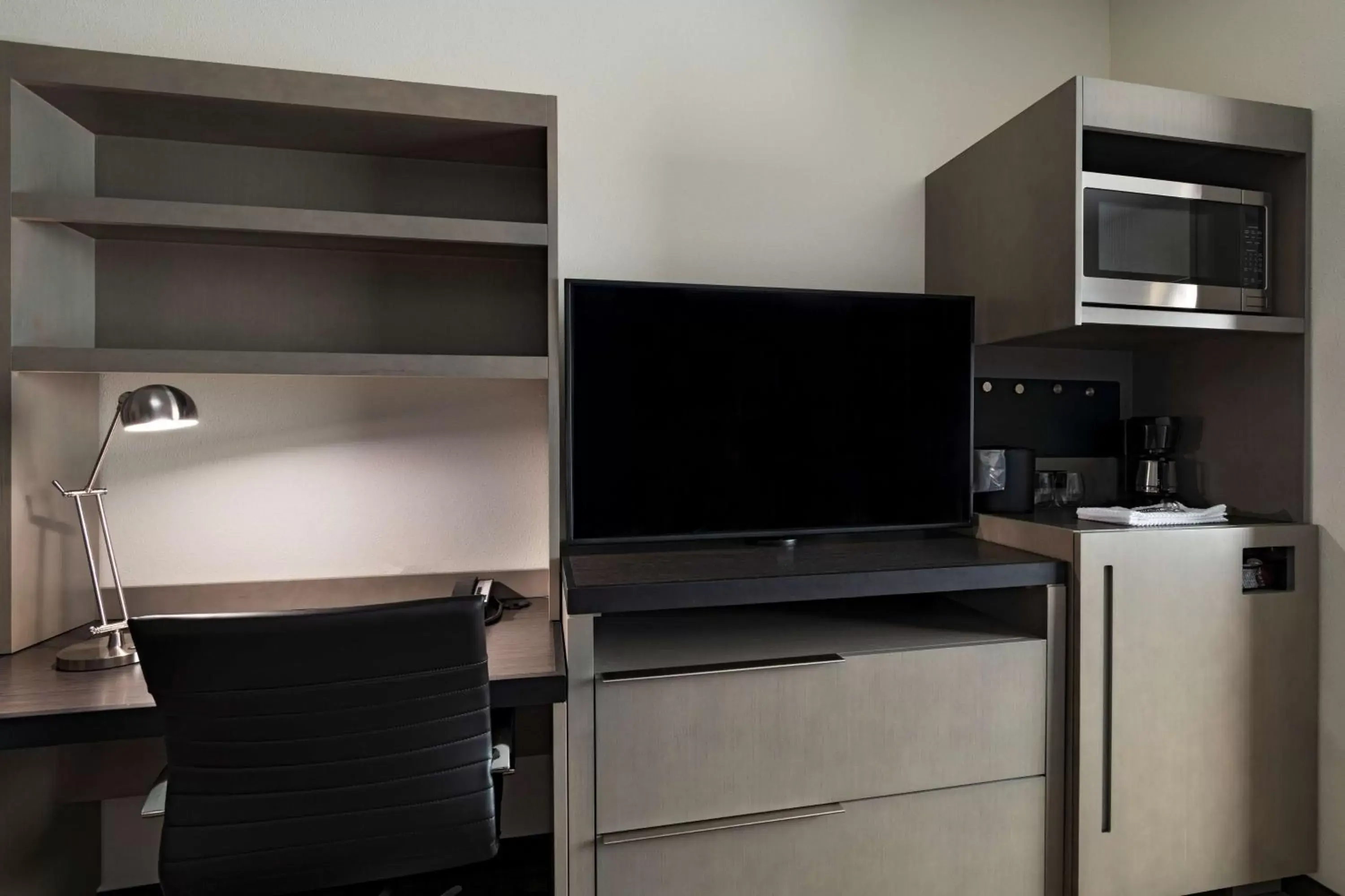 Photo of the whole room, Kitchen/Kitchenette in Hyatt House Carlsbad