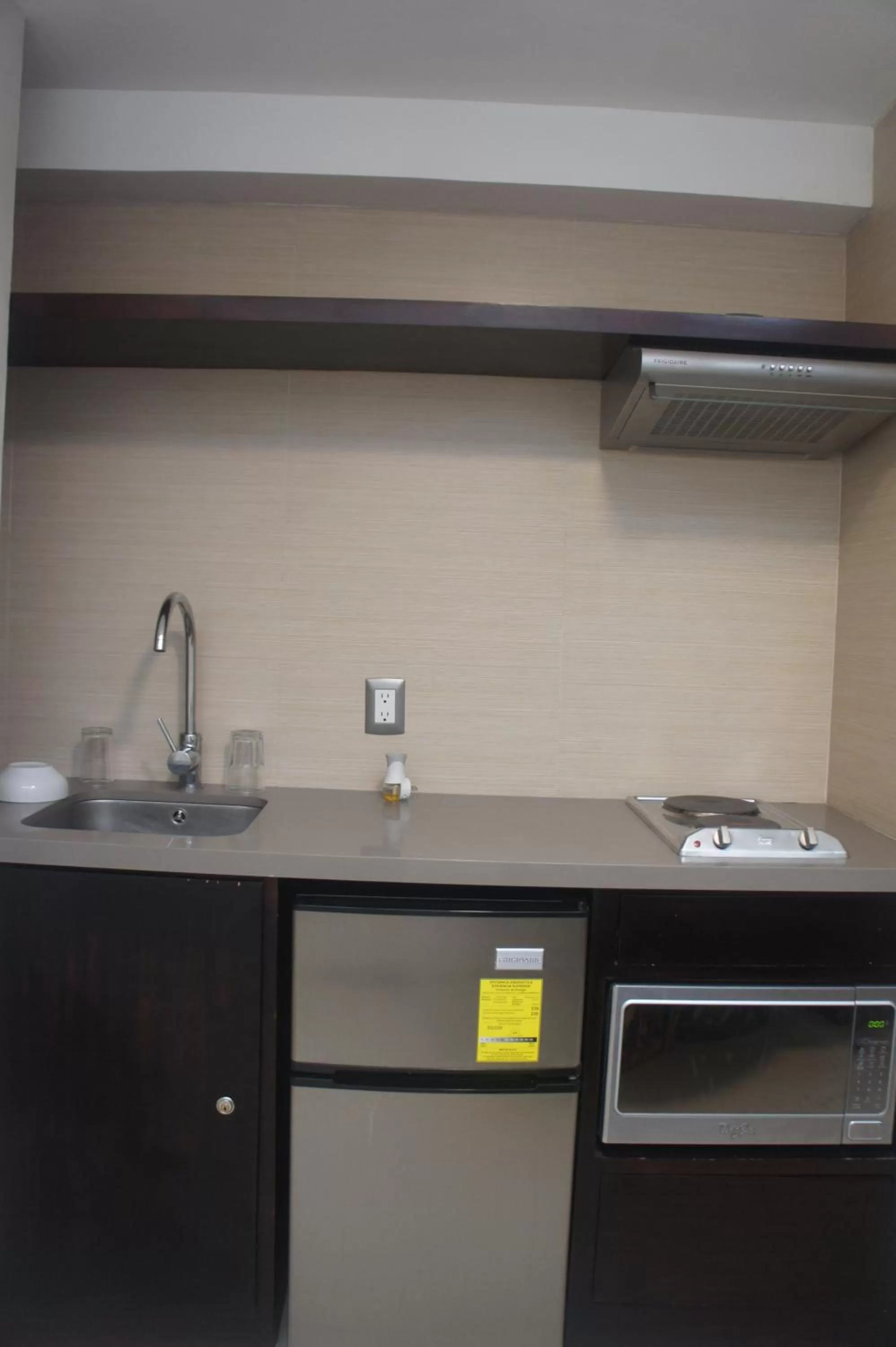 Kitchen or kitchenette, Kitchen/Kitchenette in Suites San Luis
