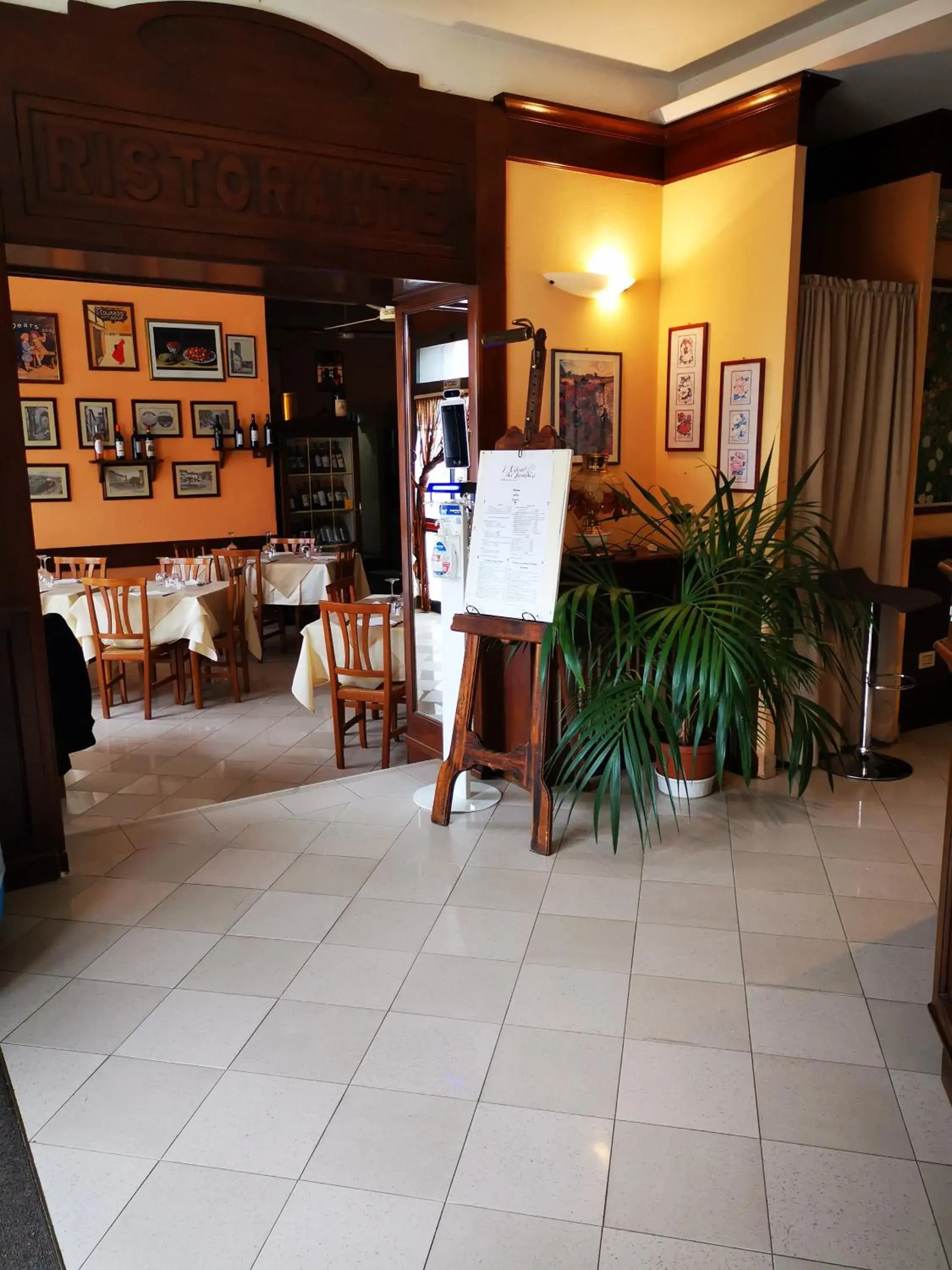 Lounge or bar in Osteria dei Locandieri