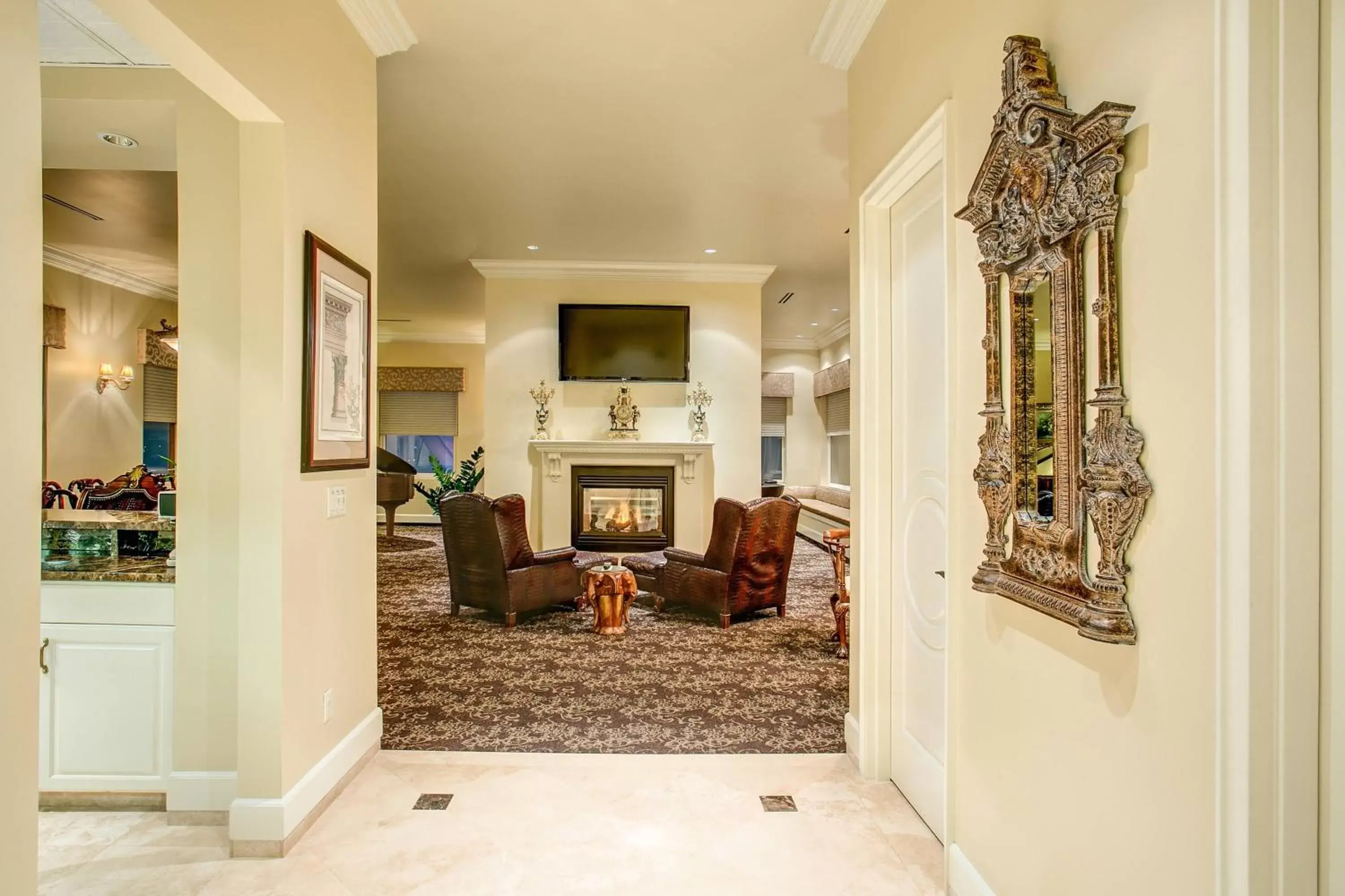 Photo of the whole room, Lobby/Reception in The Historic Davenport, Autograph Collection