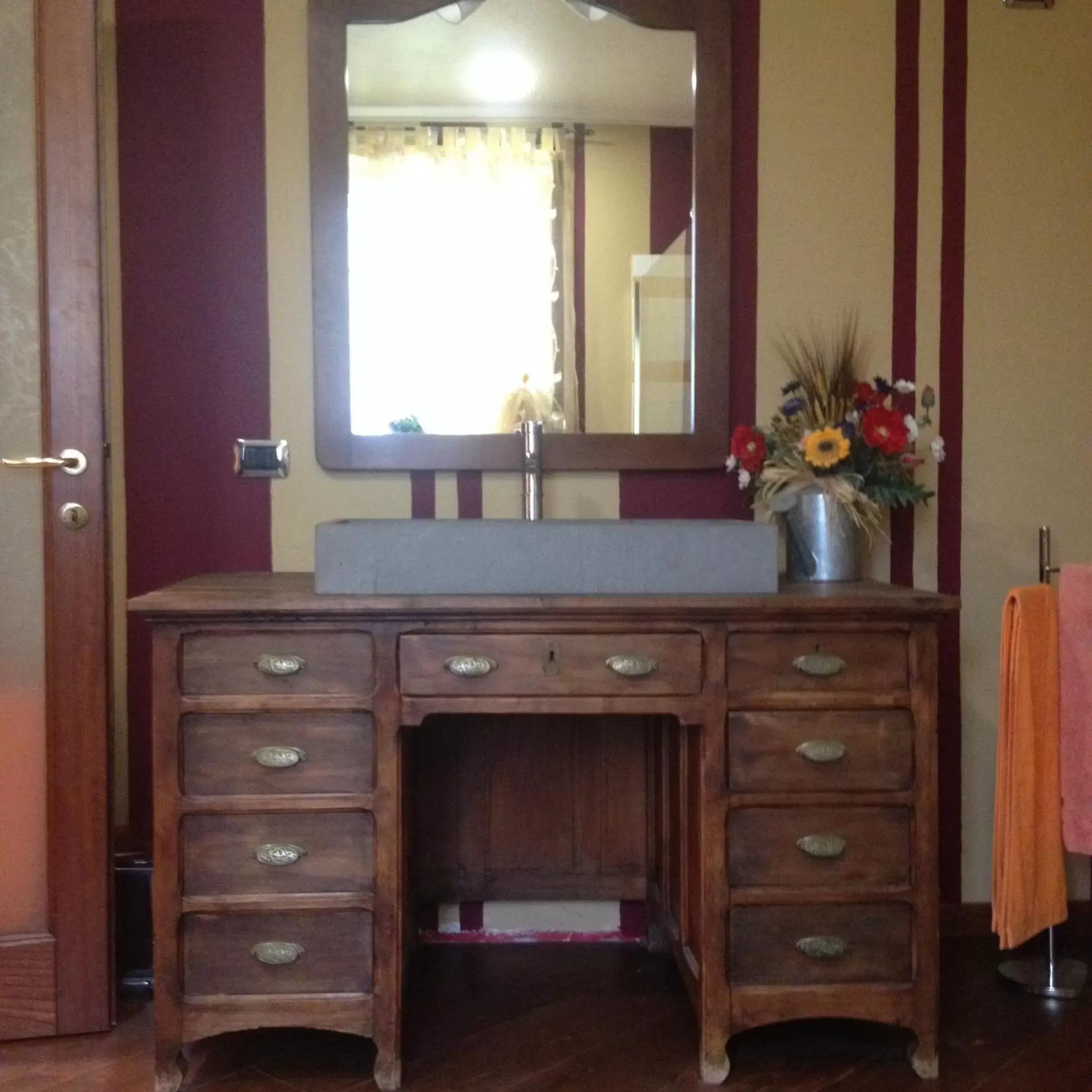 TV/Entertainment Center in Wallace Apartment