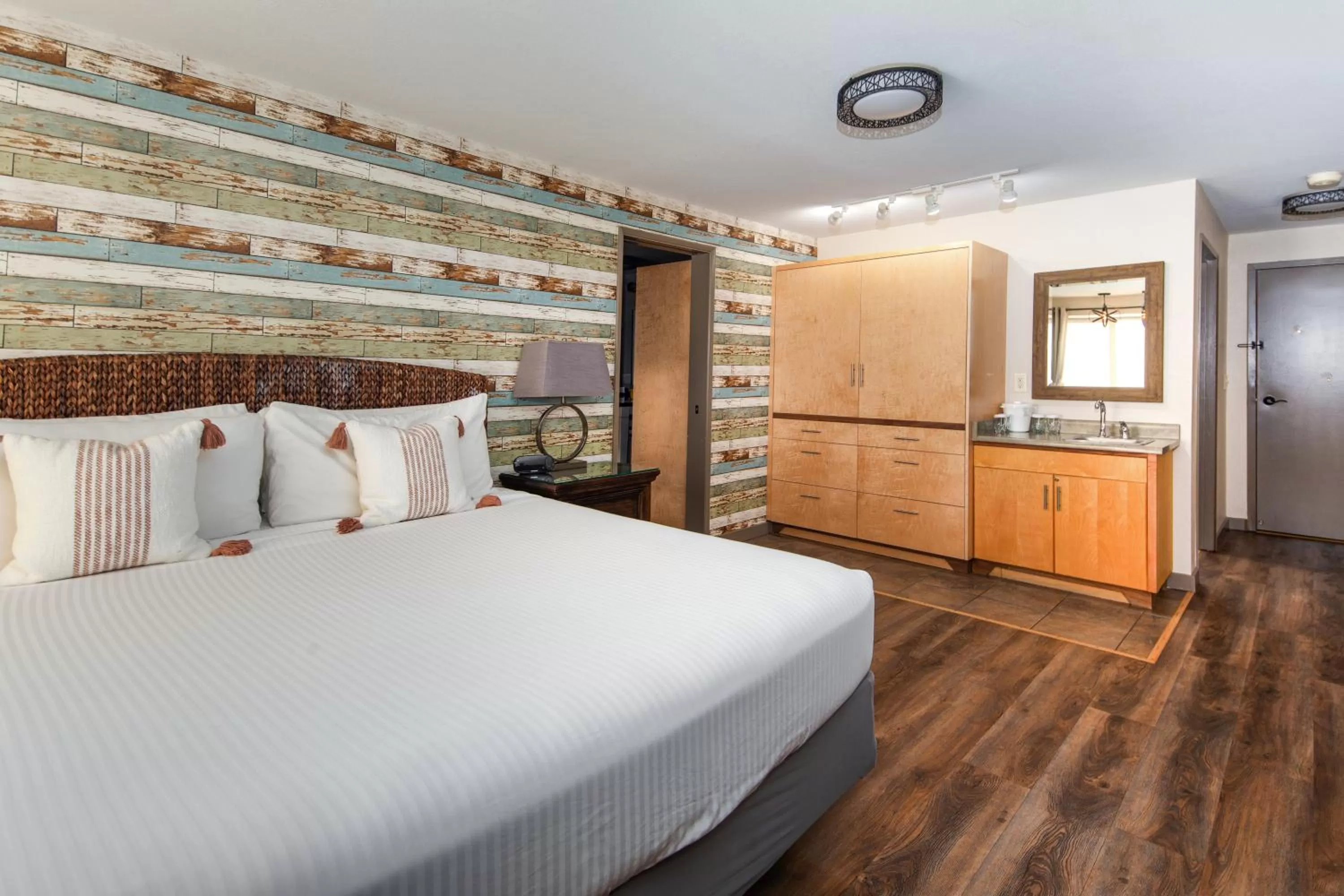 Bed in Stratford Inn