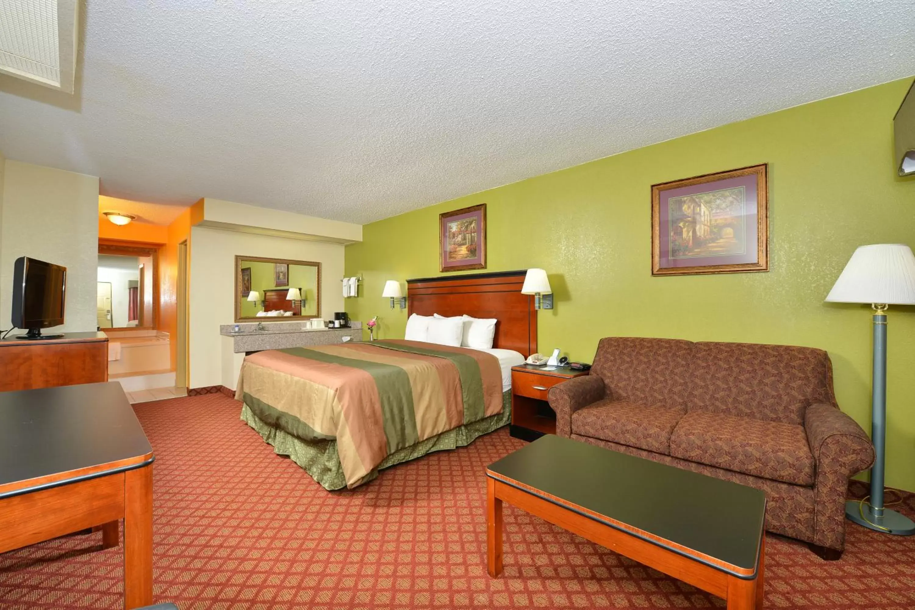 King Room Non-Smoking in Americas Best Value Inn - Brookhaven