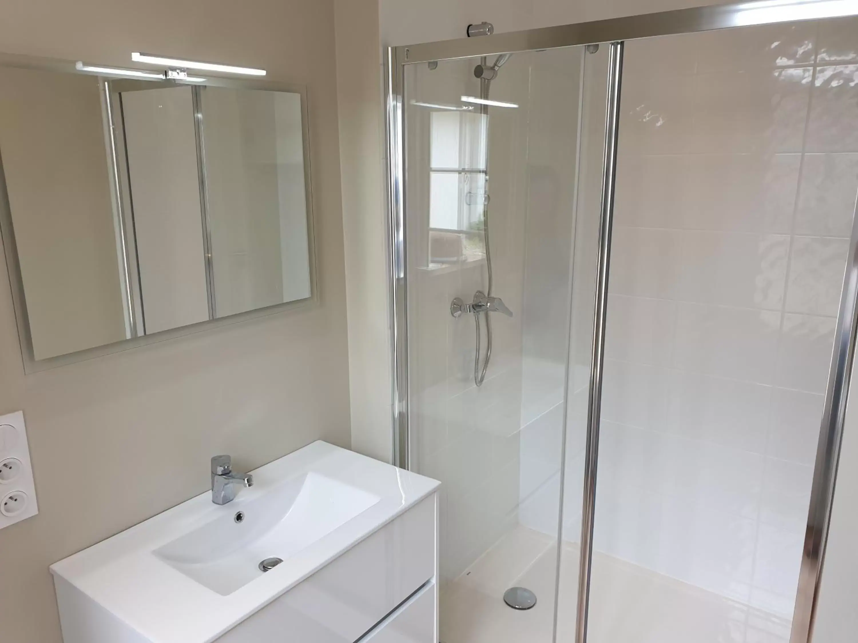 Bathroom in Au Loup Historic Apartments