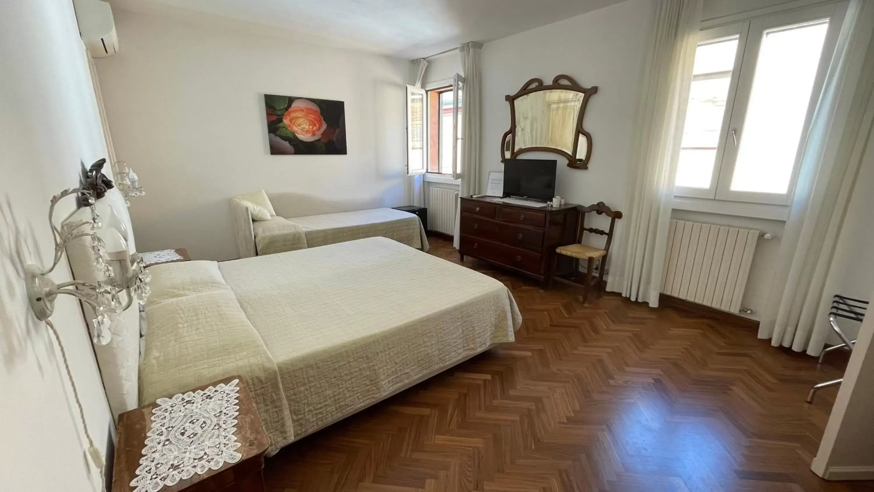 Bedroom, Bed in Ai Giardini di San Vitale