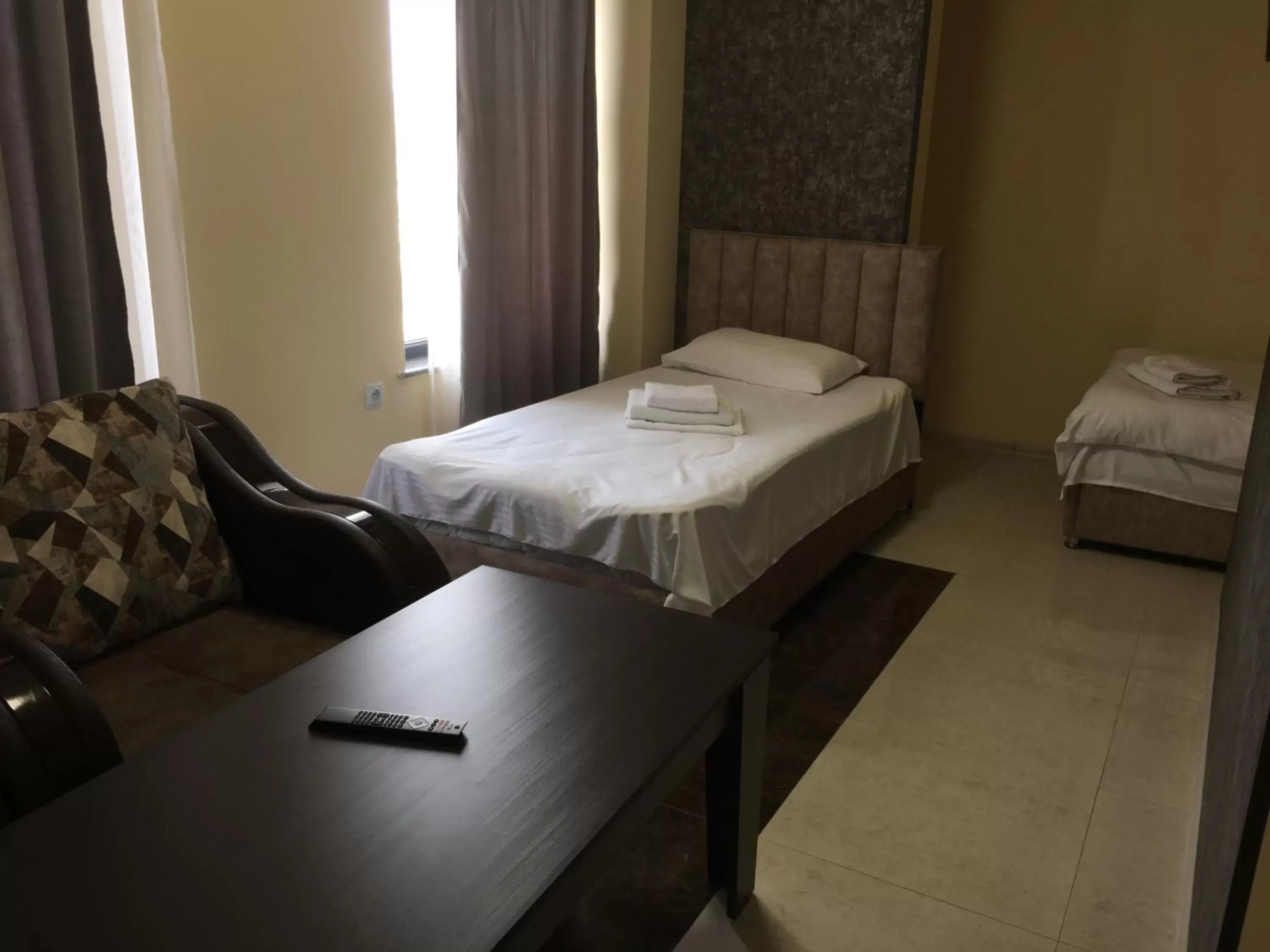 Deluxe Twin Room in RP HOTEL (NEW) Deluxe Twin Room in RP HOTEL (NEW)