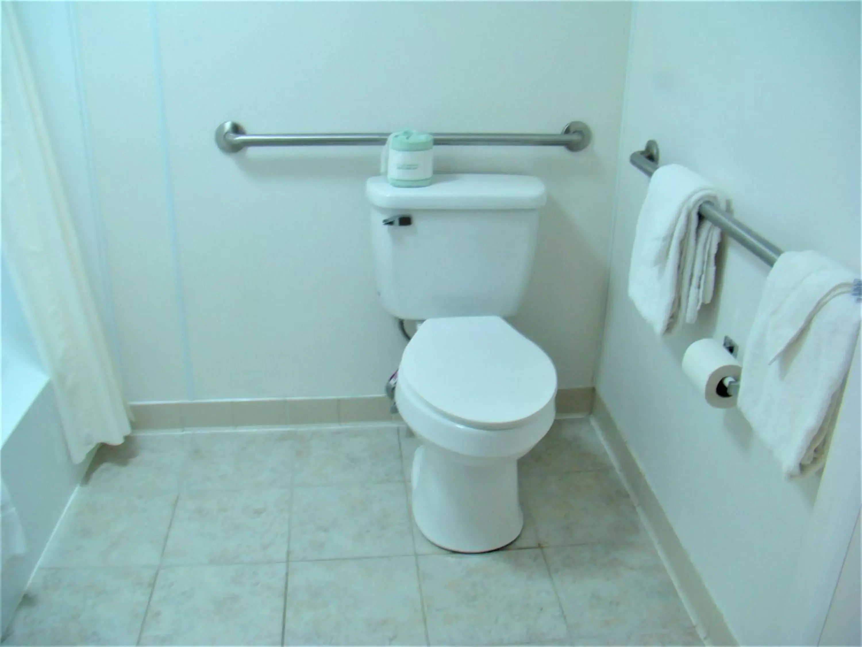 Bathroom in Baymont by Wyndham Front Royal Near Shenandoah National Park