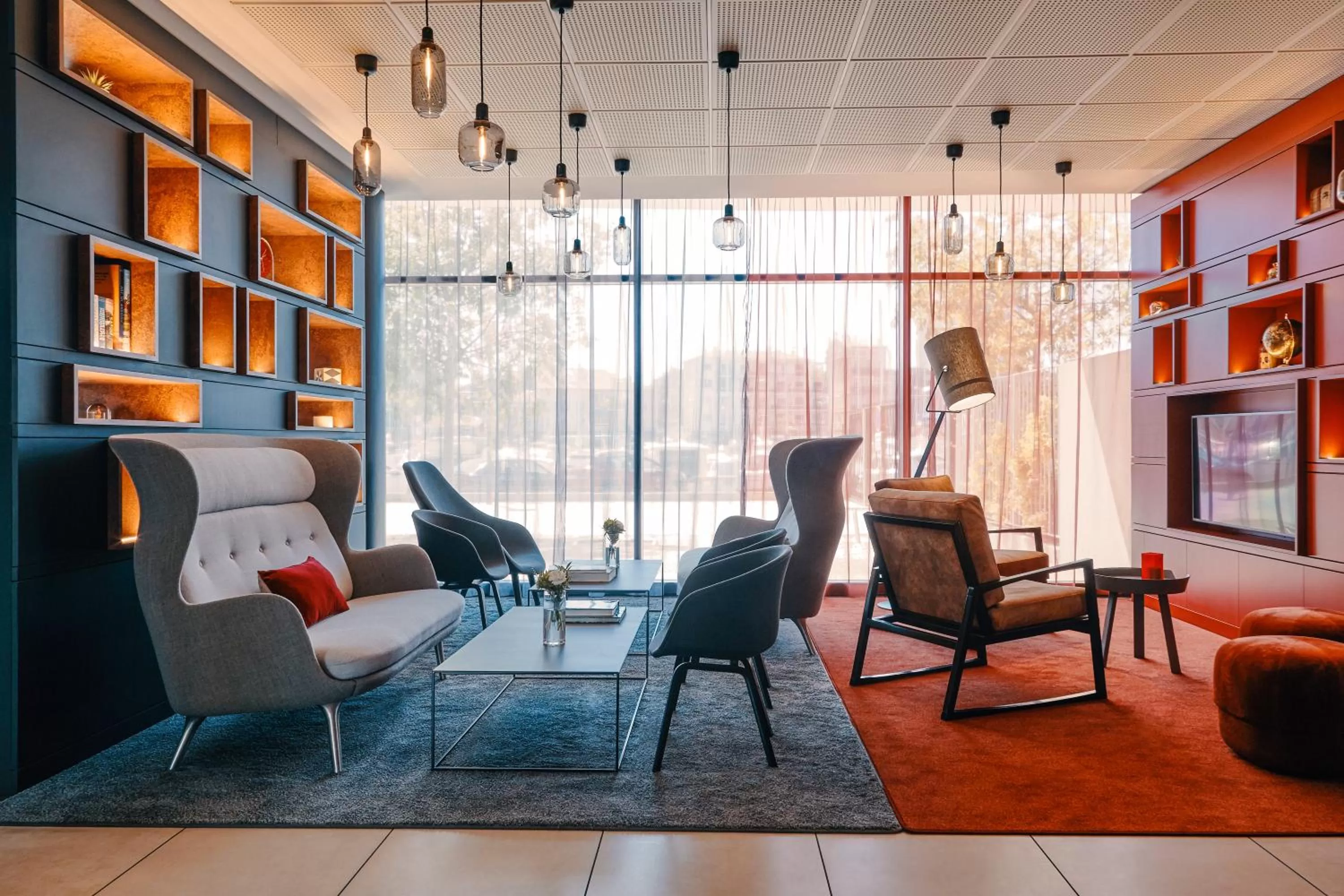 Lobby or reception in Hôtel Mercure Toulon La Seyne-Sur-Mer