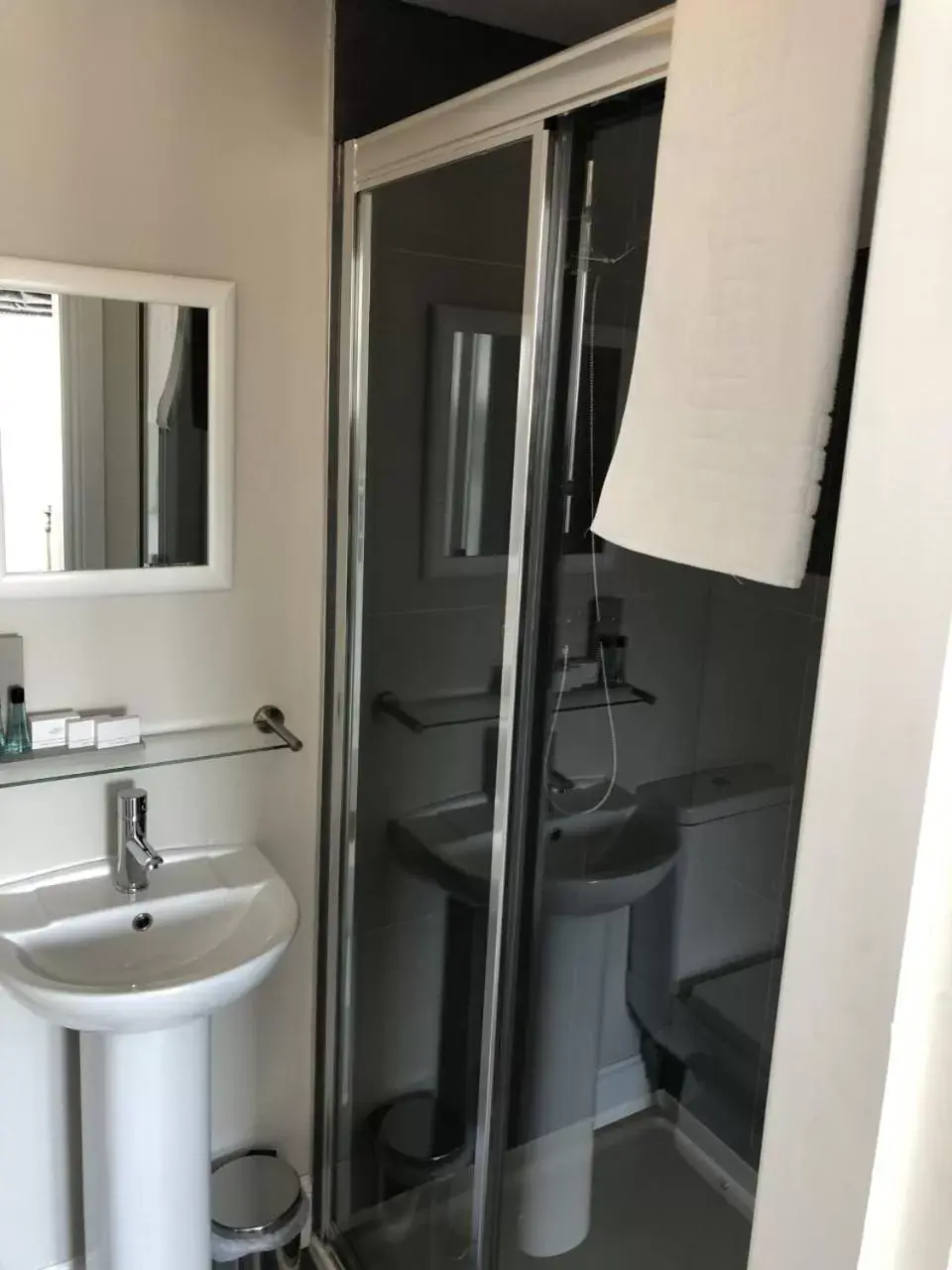 Bathroom in Inglewood House and Spa