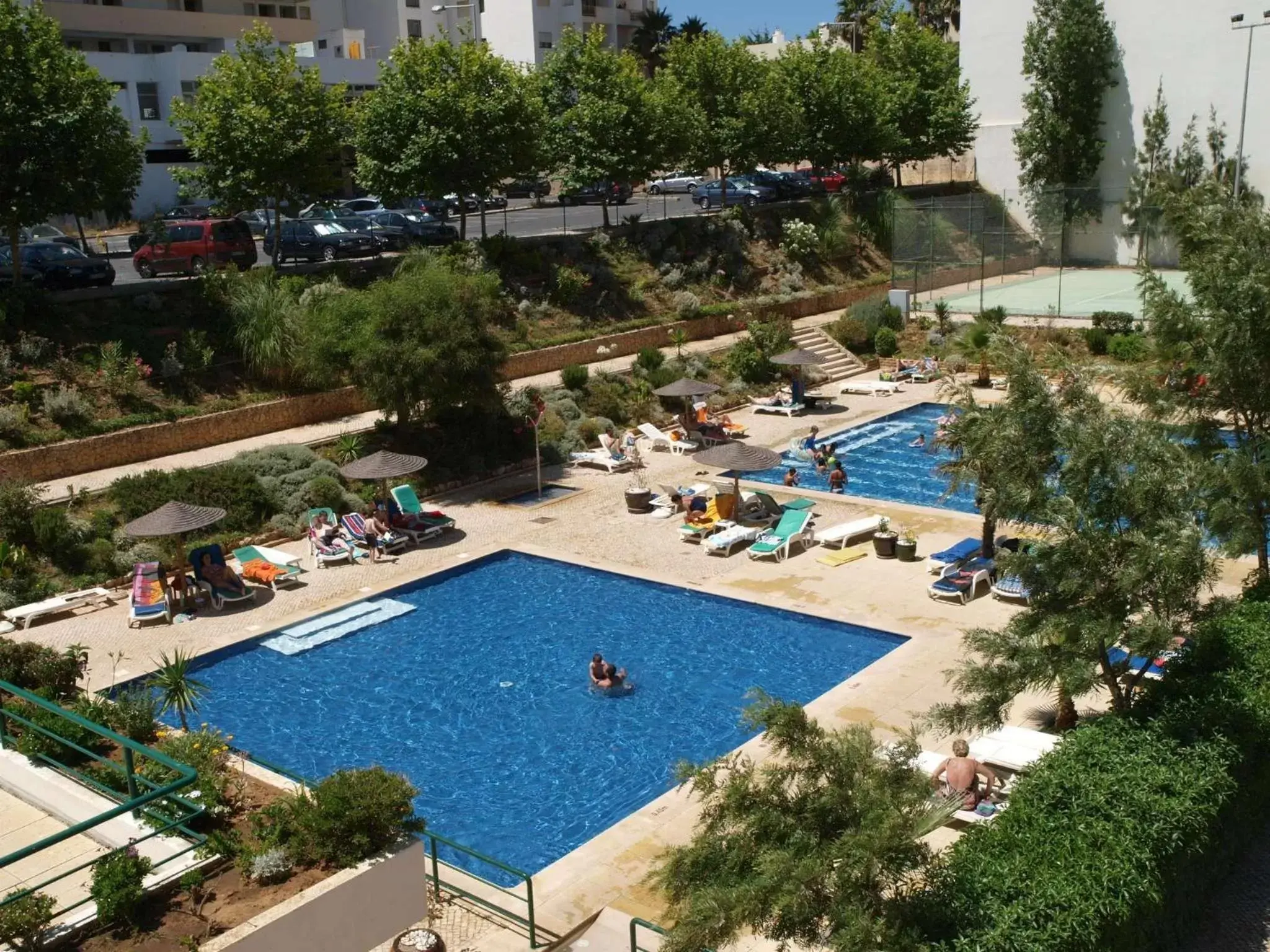 Area and facilities, Pool View in Apartamentos Jardins da Rocha