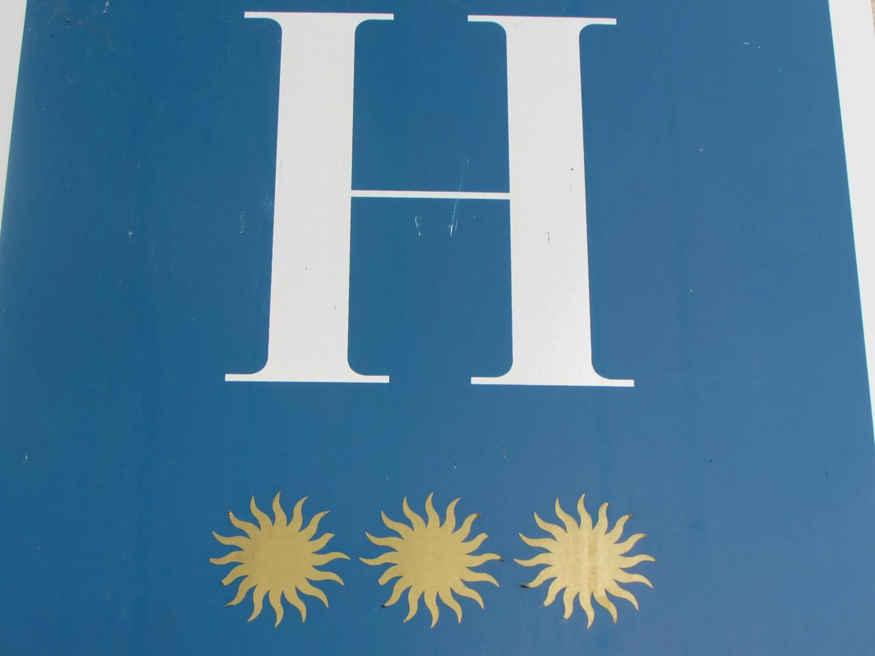 Logo/Certificate/Sign in Hotel Palacio de Asturias