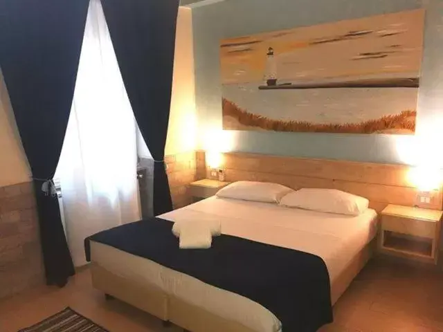 Bed in Fiumicino Airport B&B Deluxe