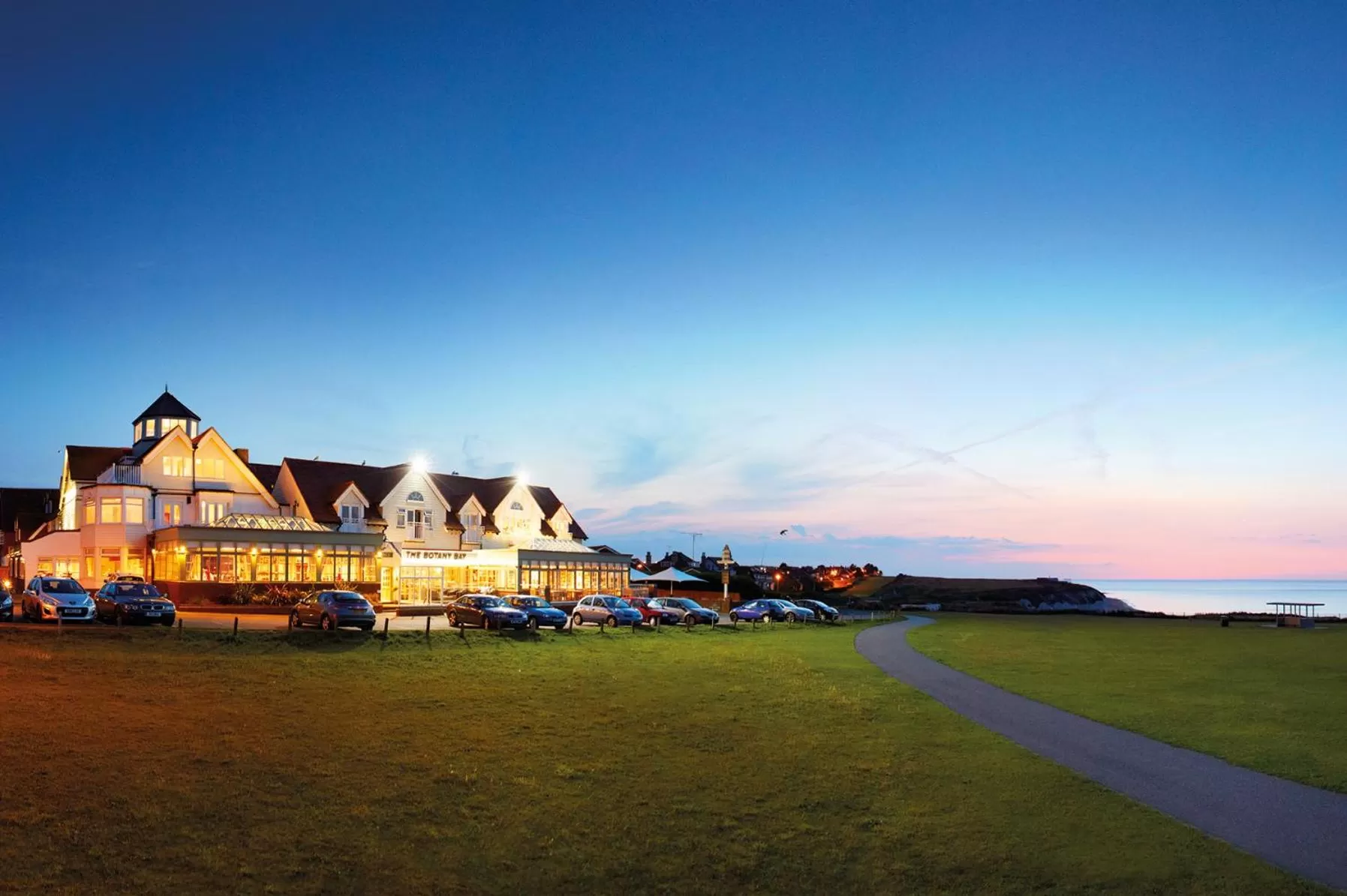 Facade/entrance in Botany Bay Hotel