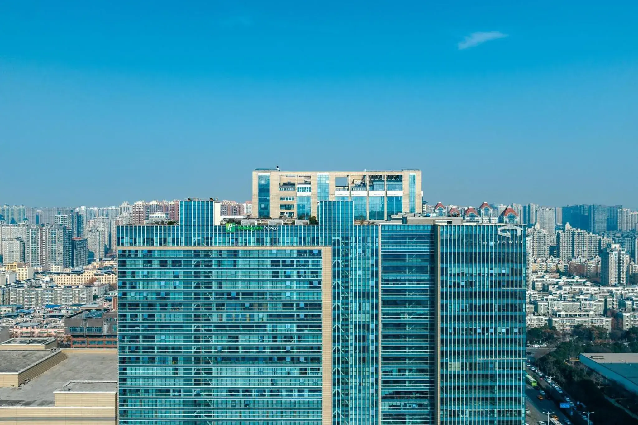 Property building in Holiday Inn Express Xi'an Tuanjie South Road