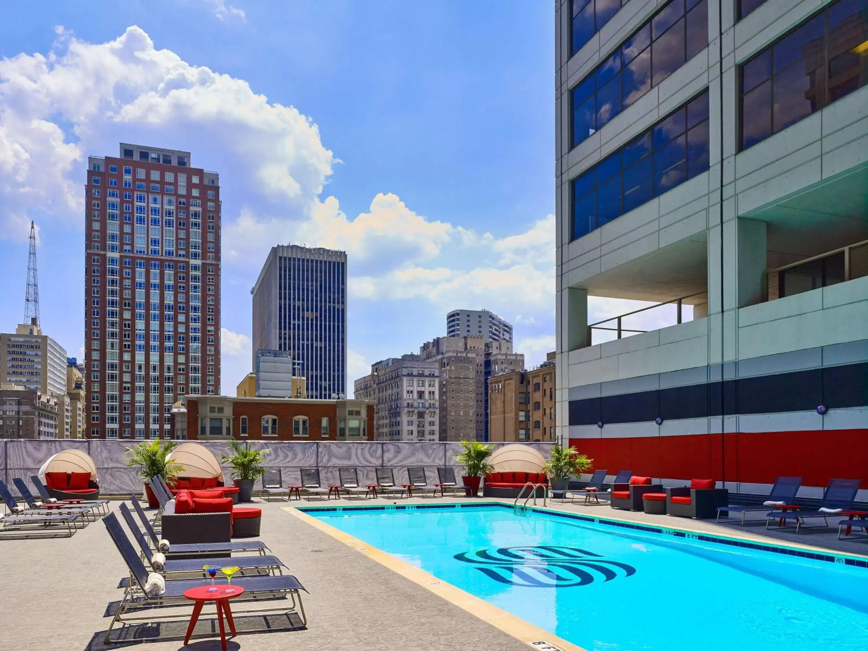 Pool view, Swimming Pool in Sonesta Philadelphia Rittenhouse Square