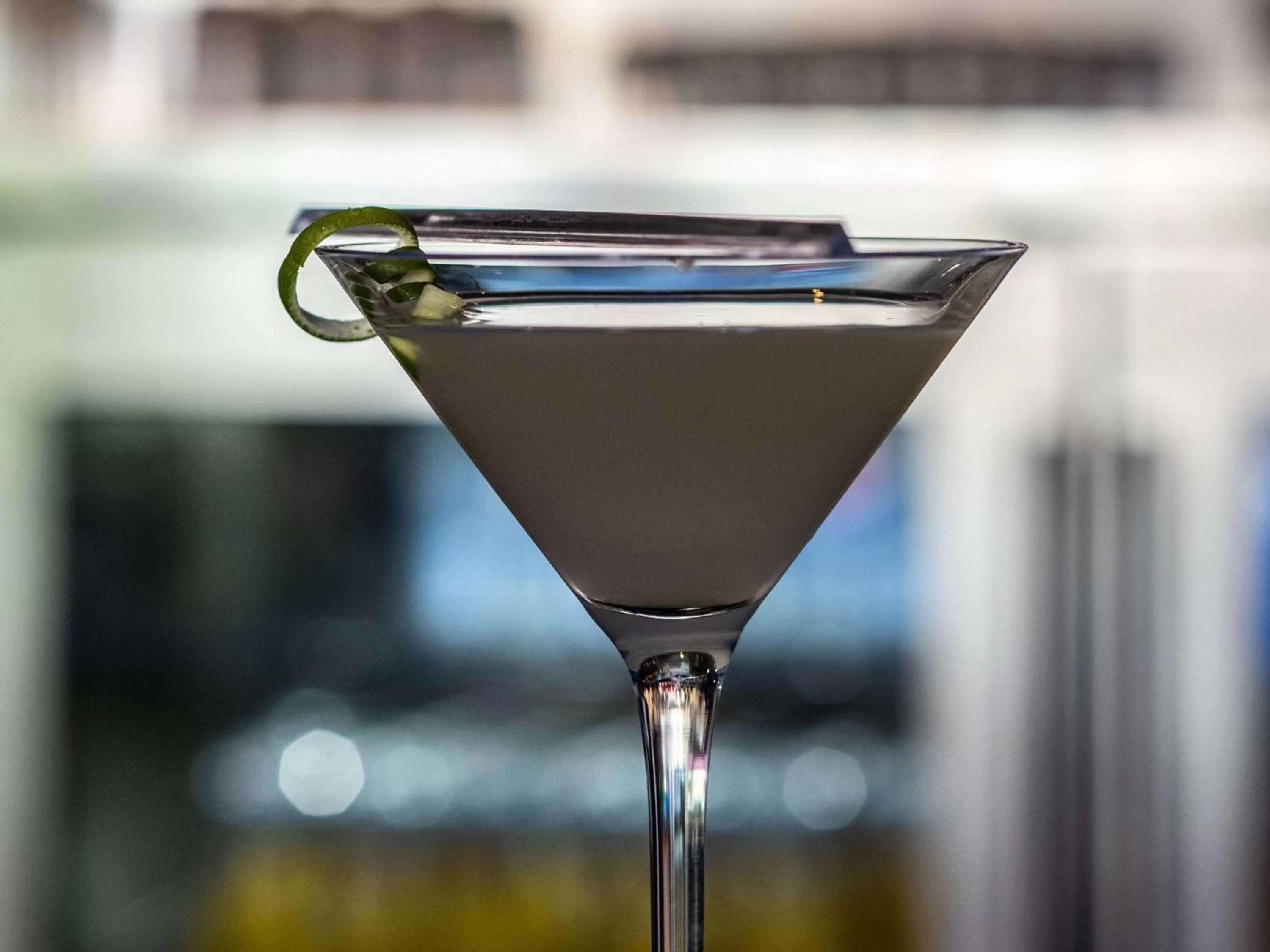 Lounge or bar in Mercure Hyderabad KCP Banjara Hills, An Accor Hotel