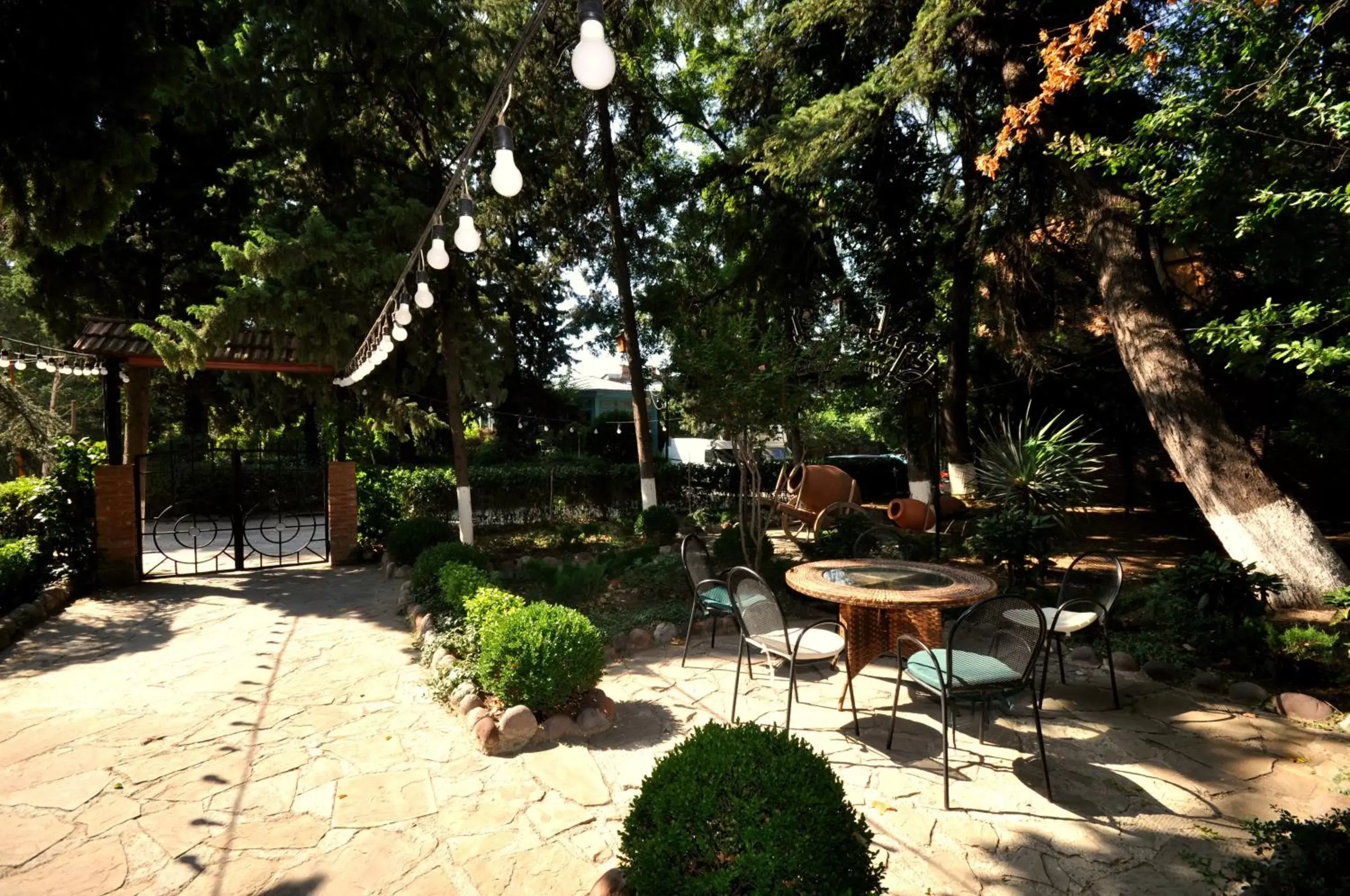 Garden in Elle Boutique Hotel