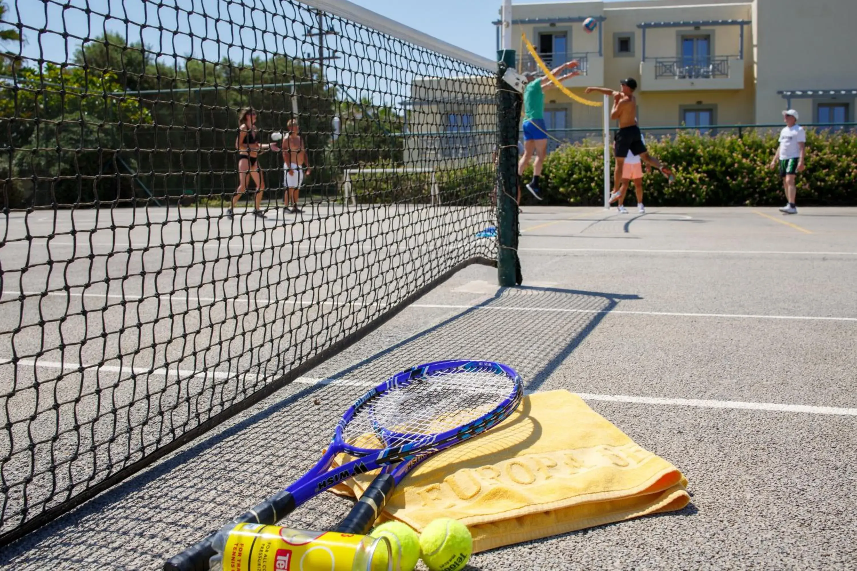 Tennis court, Tennis/Squash in Europa Beach Hotel