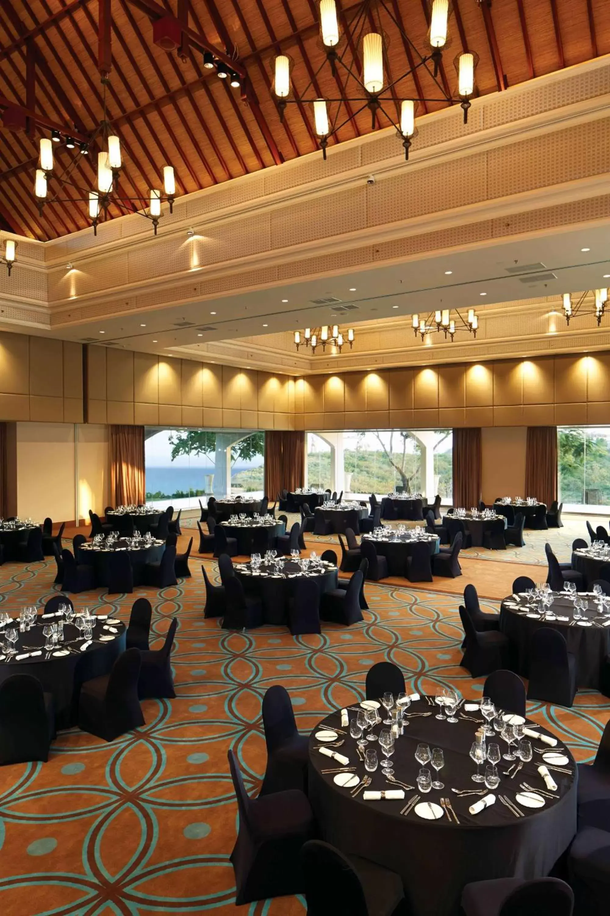 Meeting/conference room, Restaurant/Places to Eat in Hilton Bali Resort