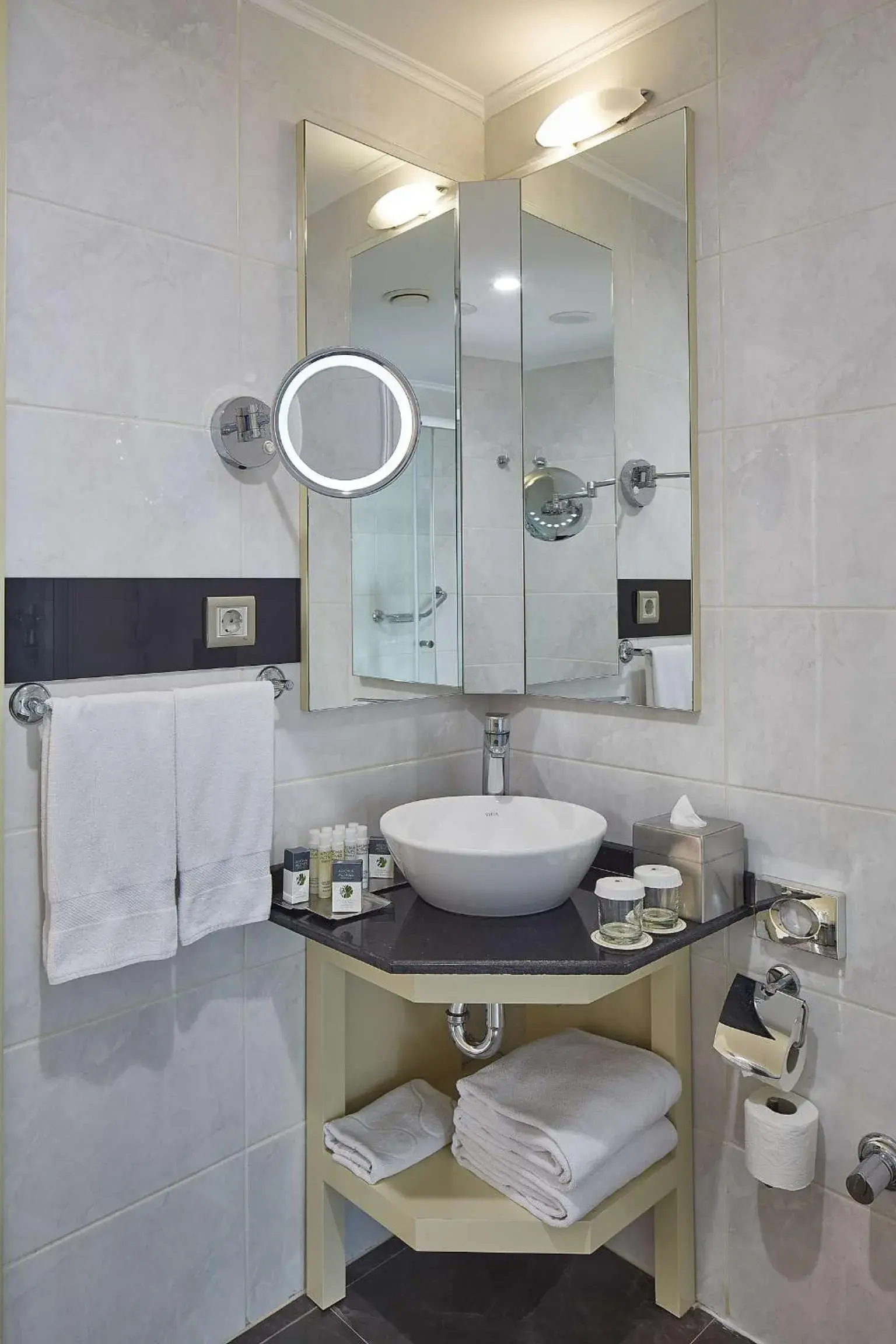 Bathroom in DoubleTree By Hilton Hotel Izmir - Alsancak